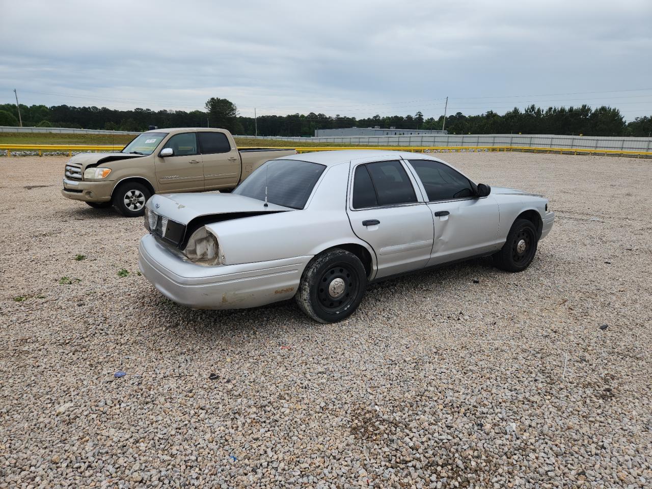 2008 Ford Crown Victoria Police Interceptor Gray vin: 2FAFP71V88X179562