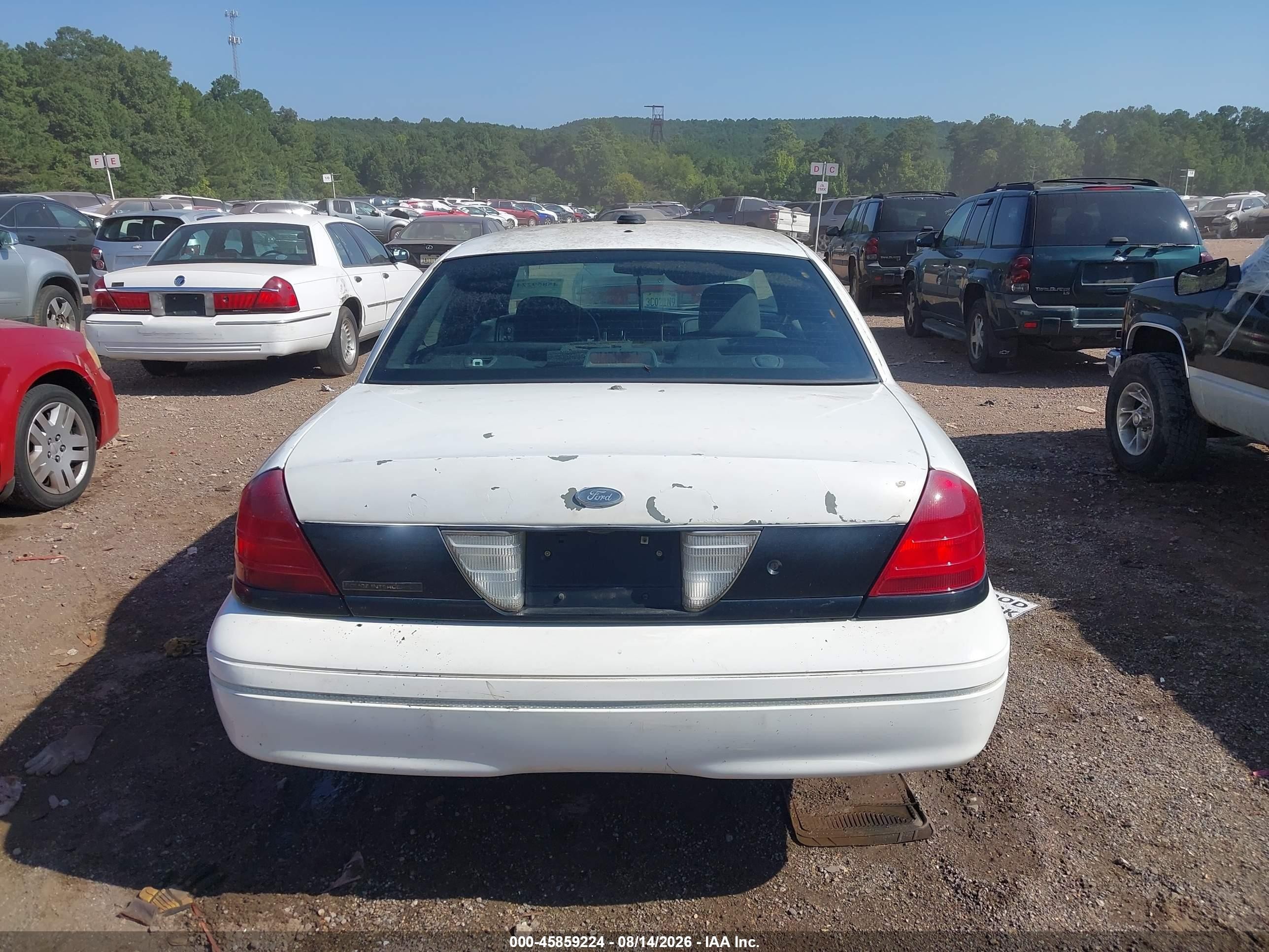 2008 Ford Crown Victoria Police/police Interceptor White vin: 2FAFP71V98X149972