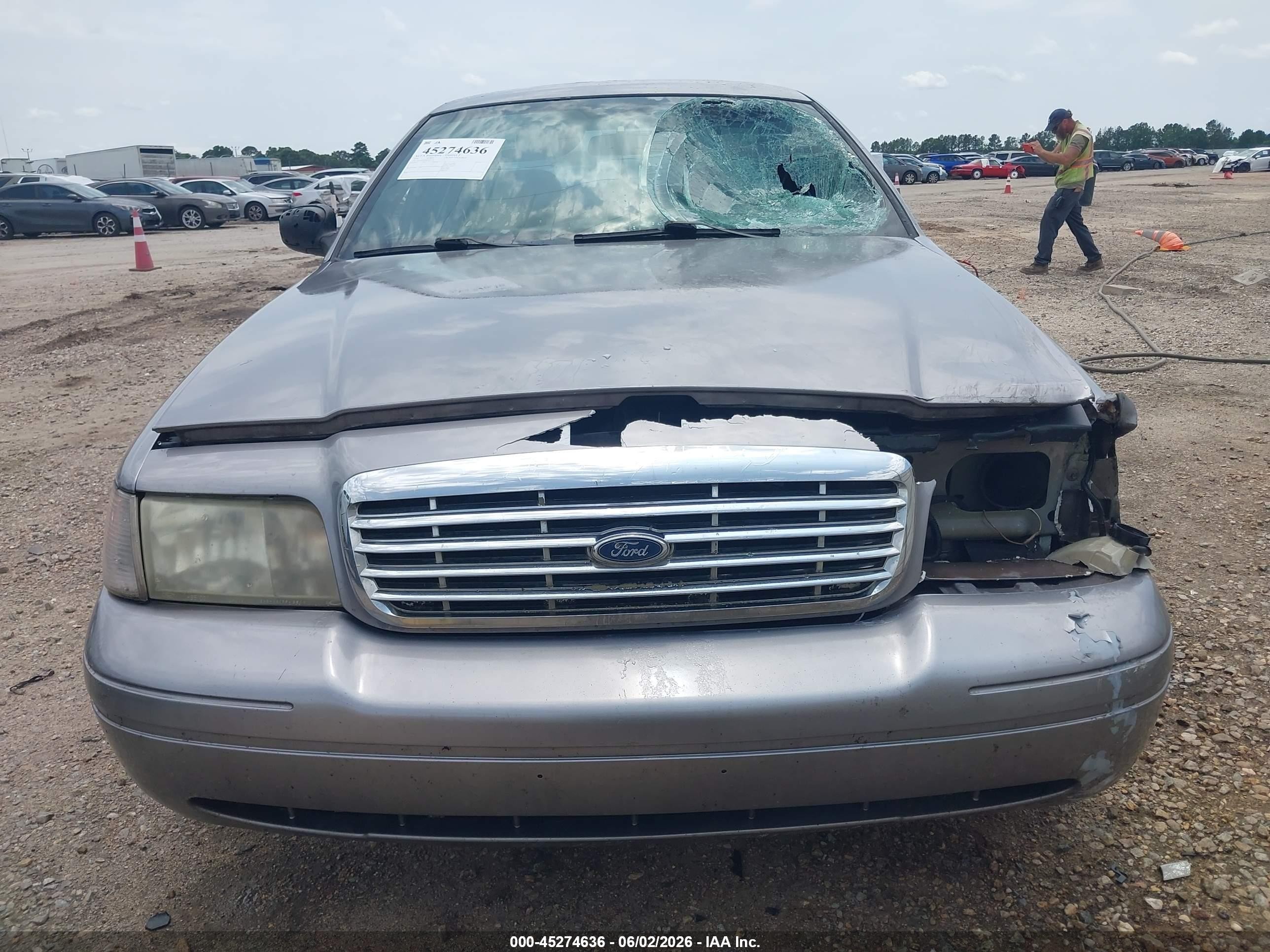 2006 Ford Crown Victoria Police/police Interceptor Silver vin: 2FAFP71W06X161353