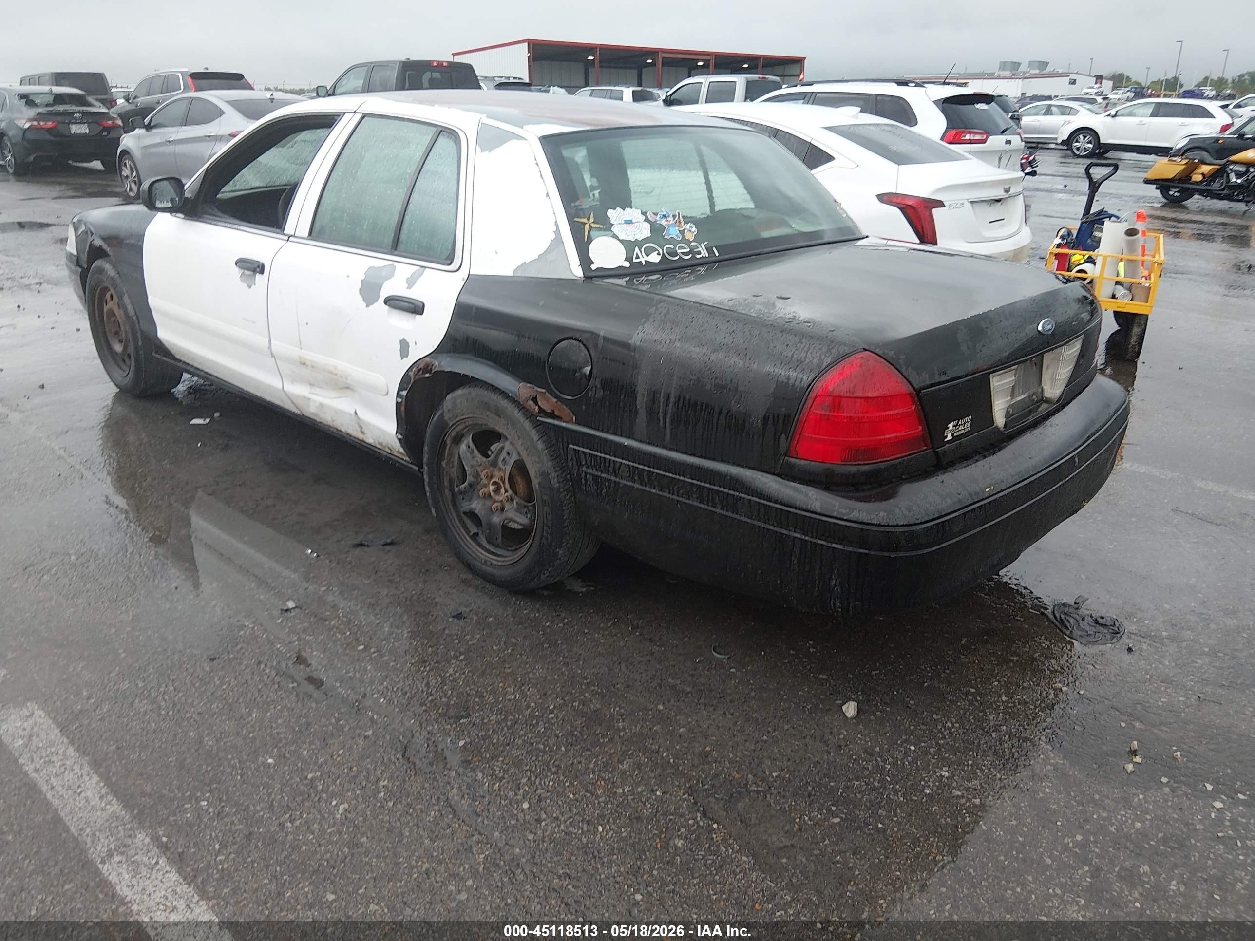 2007 Ford Crown Victoria Police/police Interceptor Black vin: 2FAFP71W17X103818