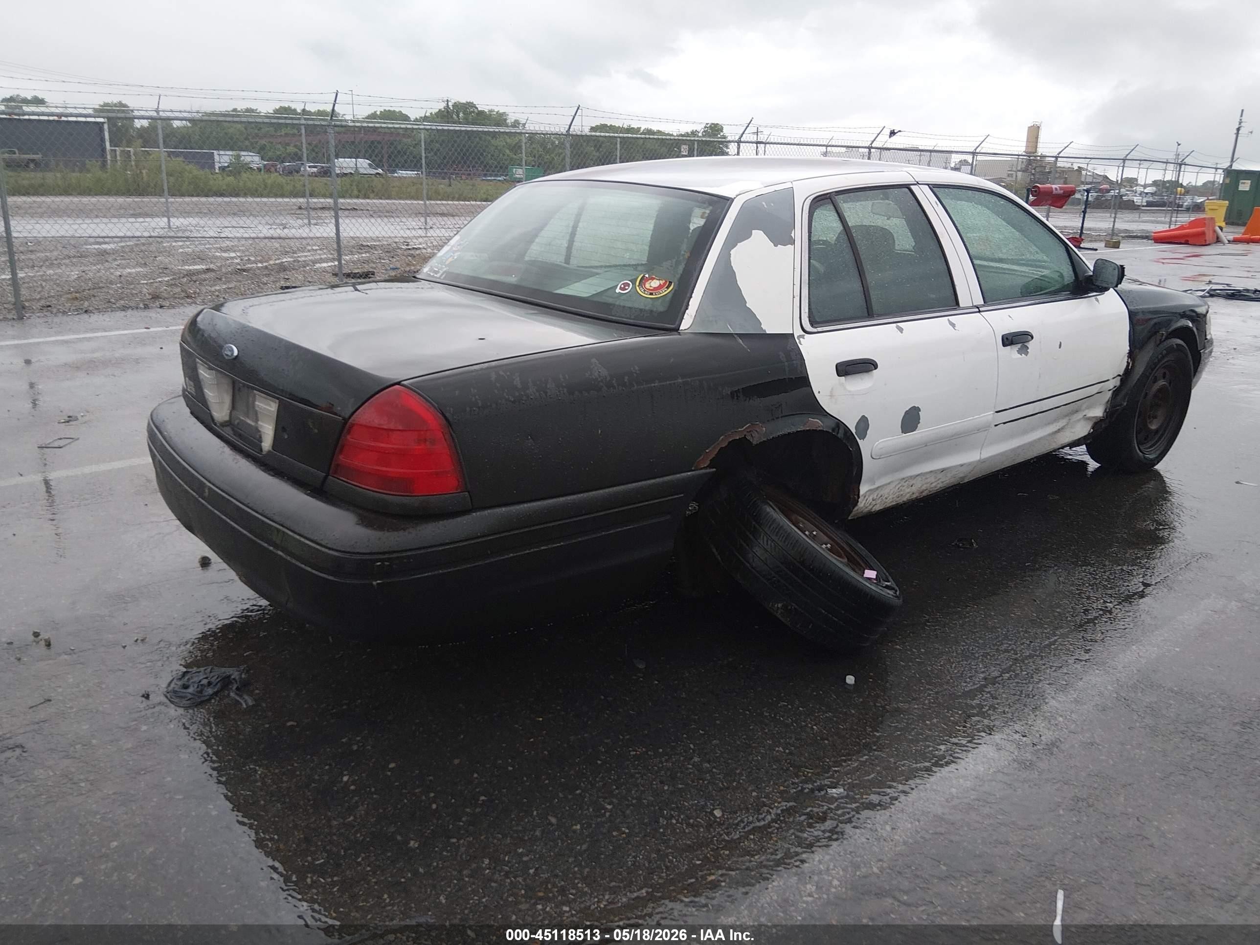 2007 Ford Crown Victoria Police/police Interceptor Black vin: 2FAFP71W17X103818