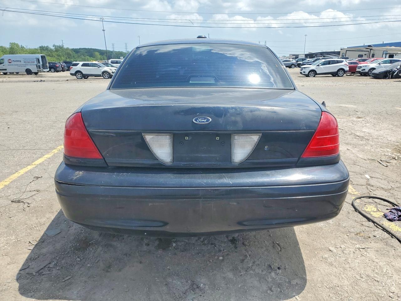 2005 Ford Crown Victoria Police Interceptor Black vin: 2FAFP71W25X131057