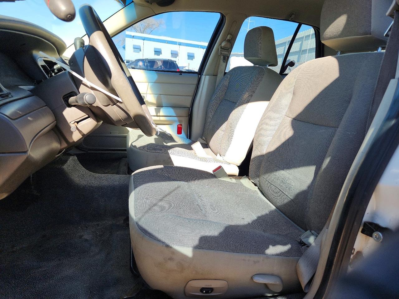 2007 Ford Crown Victoria Police Interceptor Gray vin: 2FAFP71W27X146709