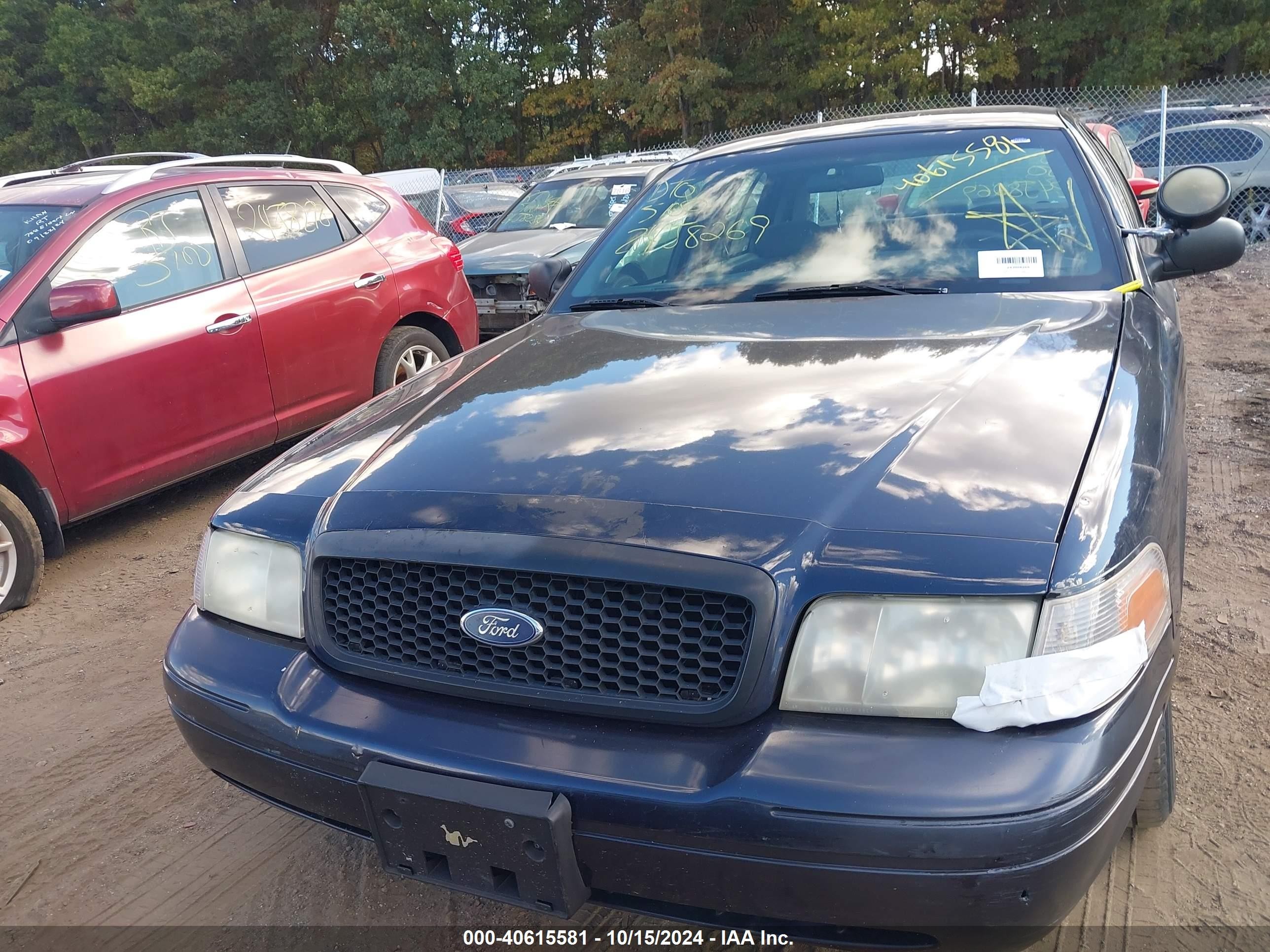 2002 Ford Crown Victoria Natural Gas Vehicle/police/police Street Appearance Black vin: 2FAFP71W42X116426