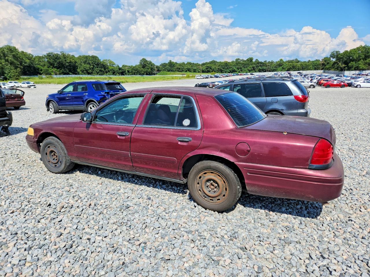 2005 Ford Crown Victoria Police Interceptor Burgundy vin: 2FAFP71W55X158558
