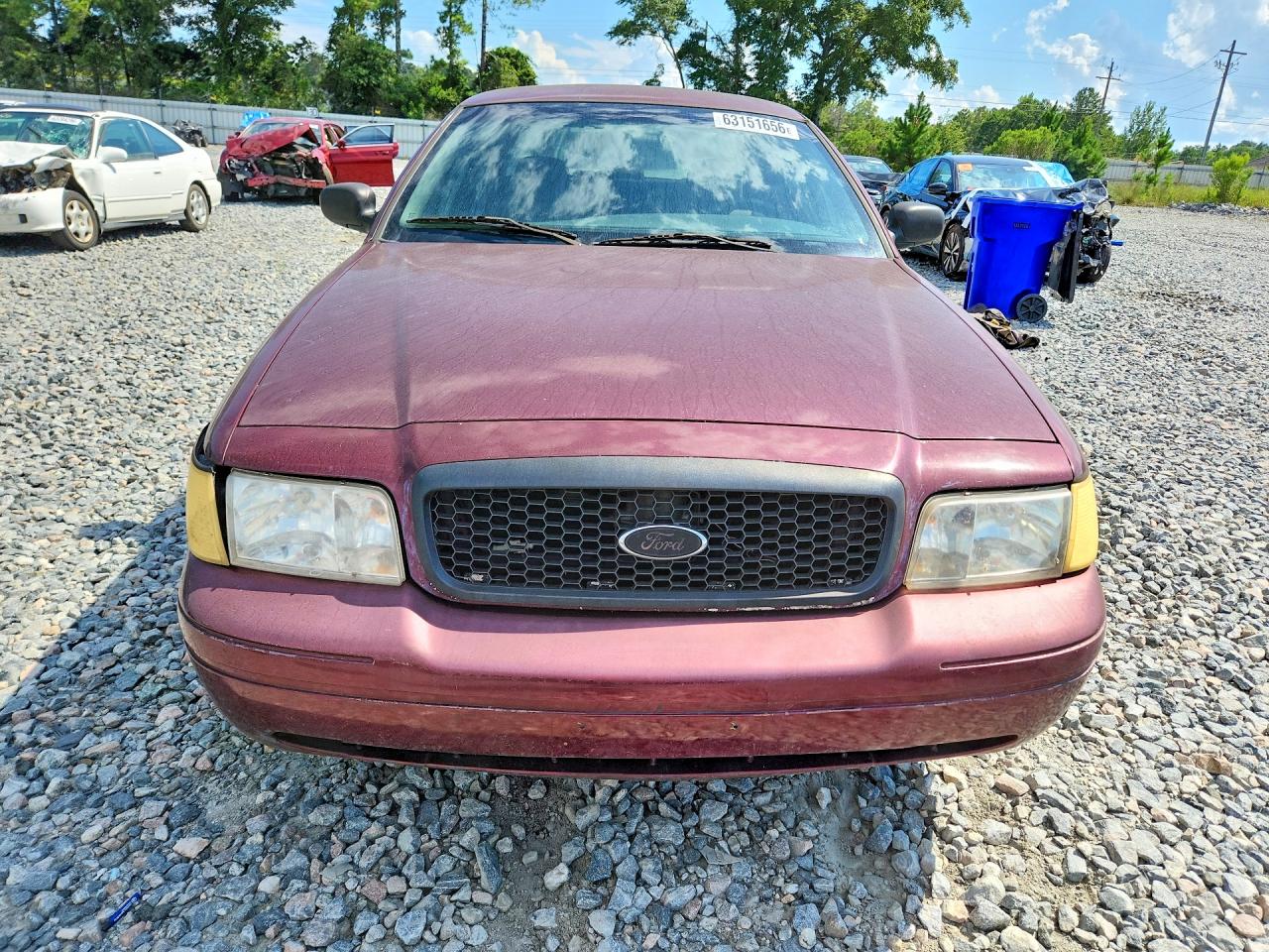 2005 Ford Crown Victoria Police Interceptor Burgundy vin: 2FAFP71W55X158558