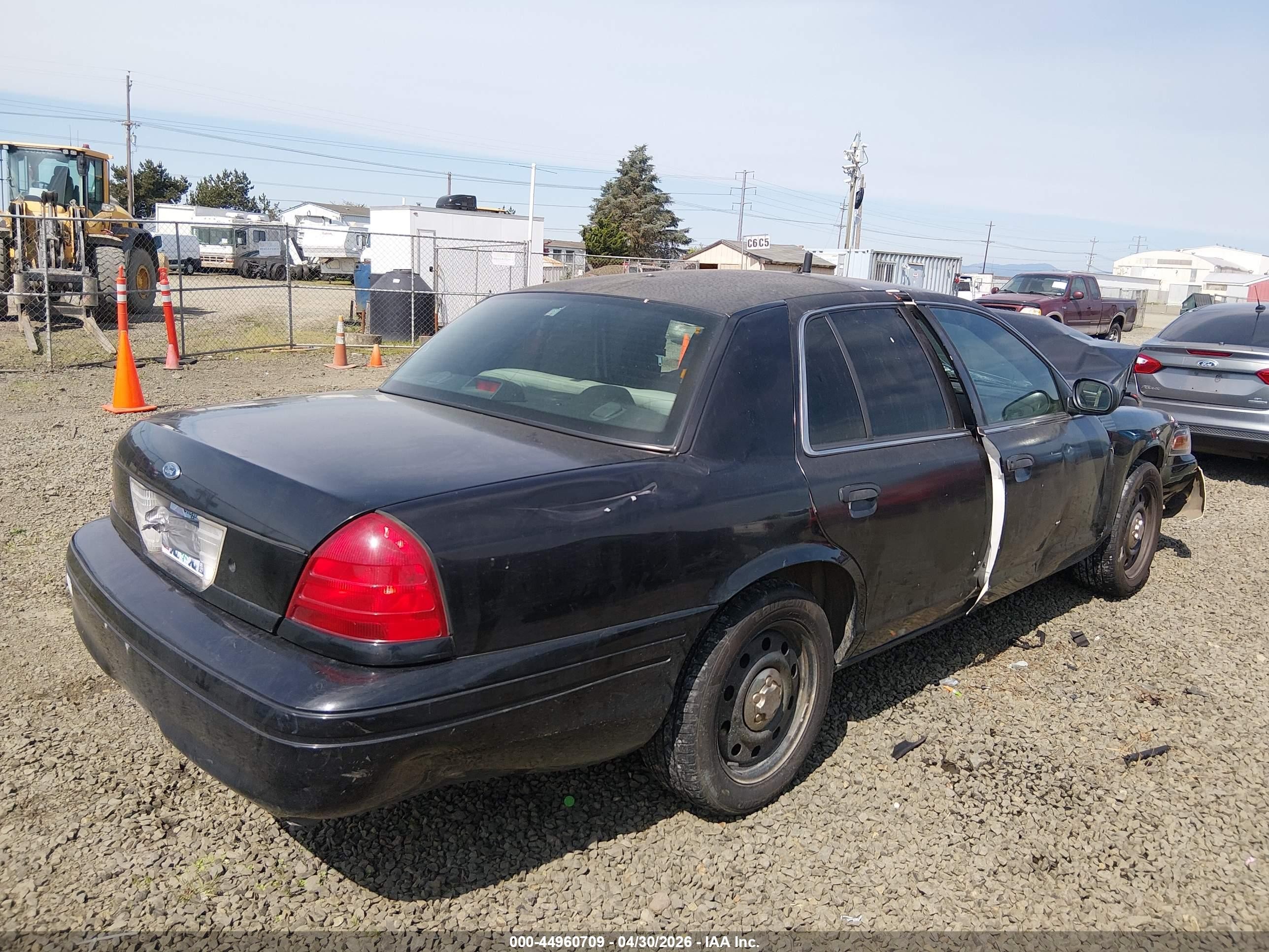 2007 Ford Crown Victoria Police/police Interceptor Черный vin: 2FAFP71W57X115518