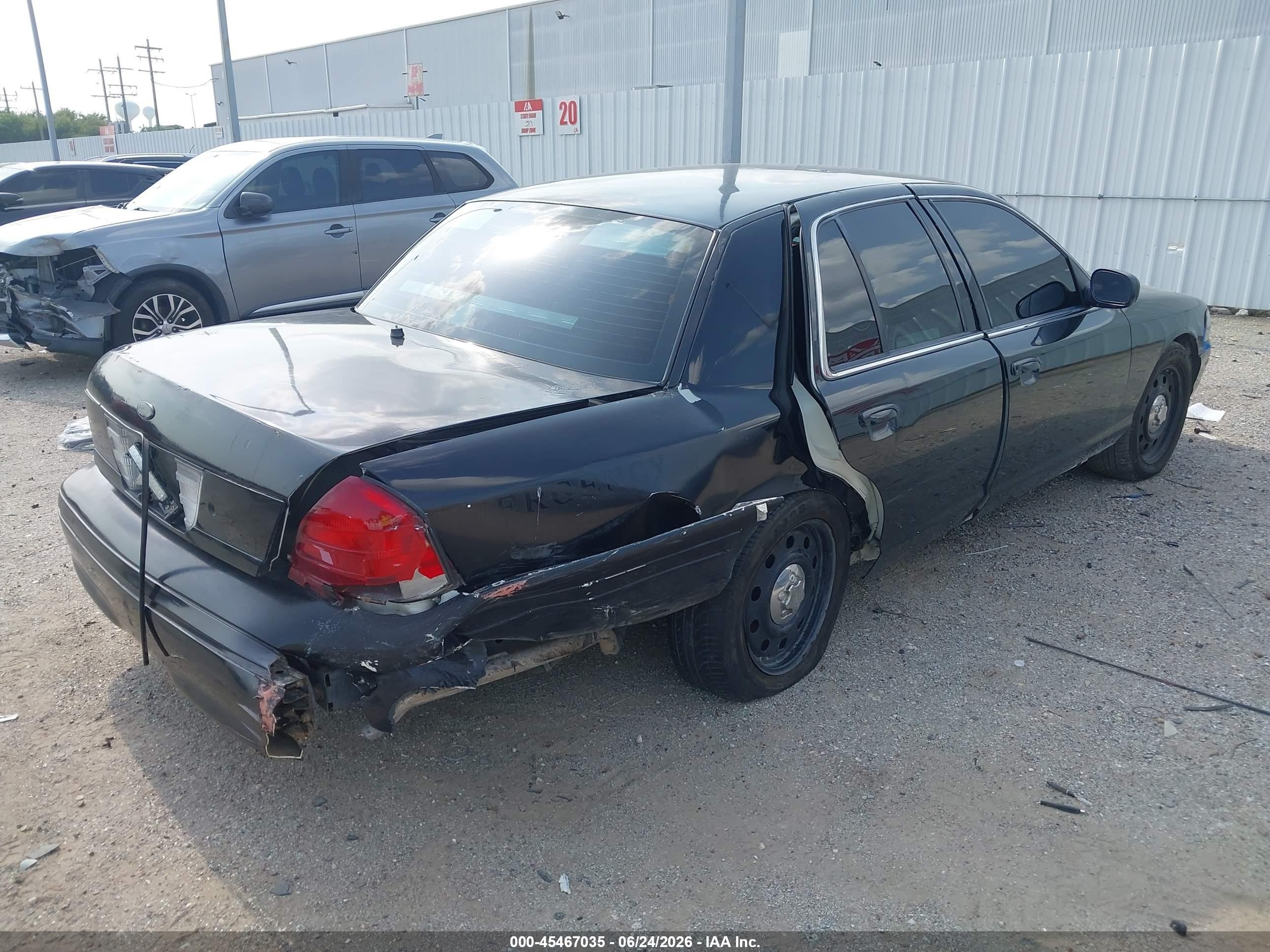 2007 Ford Crown Victoria Police/police Interceptor Black vin: 2FAFP71W57X163438