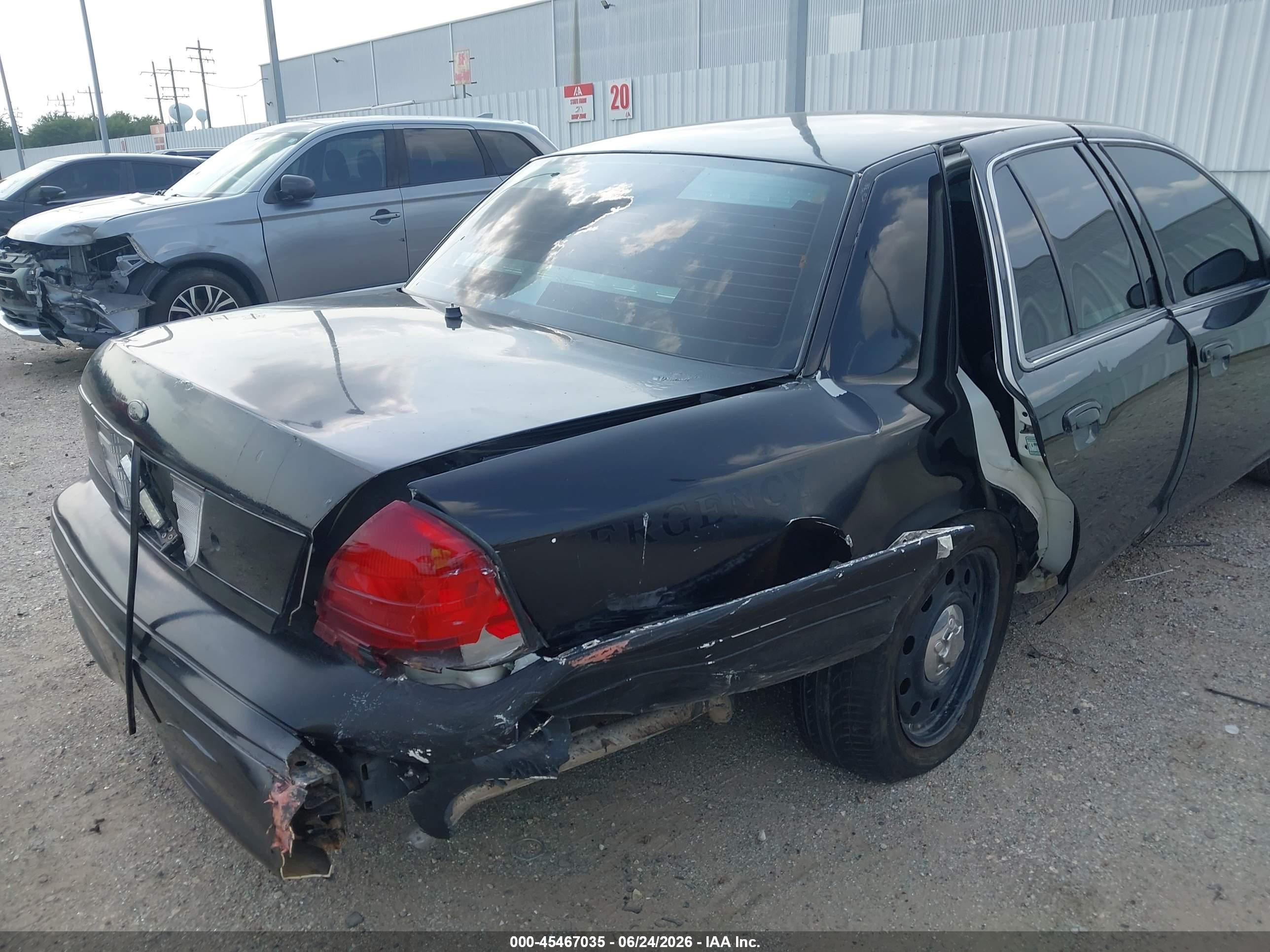 2007 Ford Crown Victoria Police/police Interceptor Black vin: 2FAFP71W57X163438