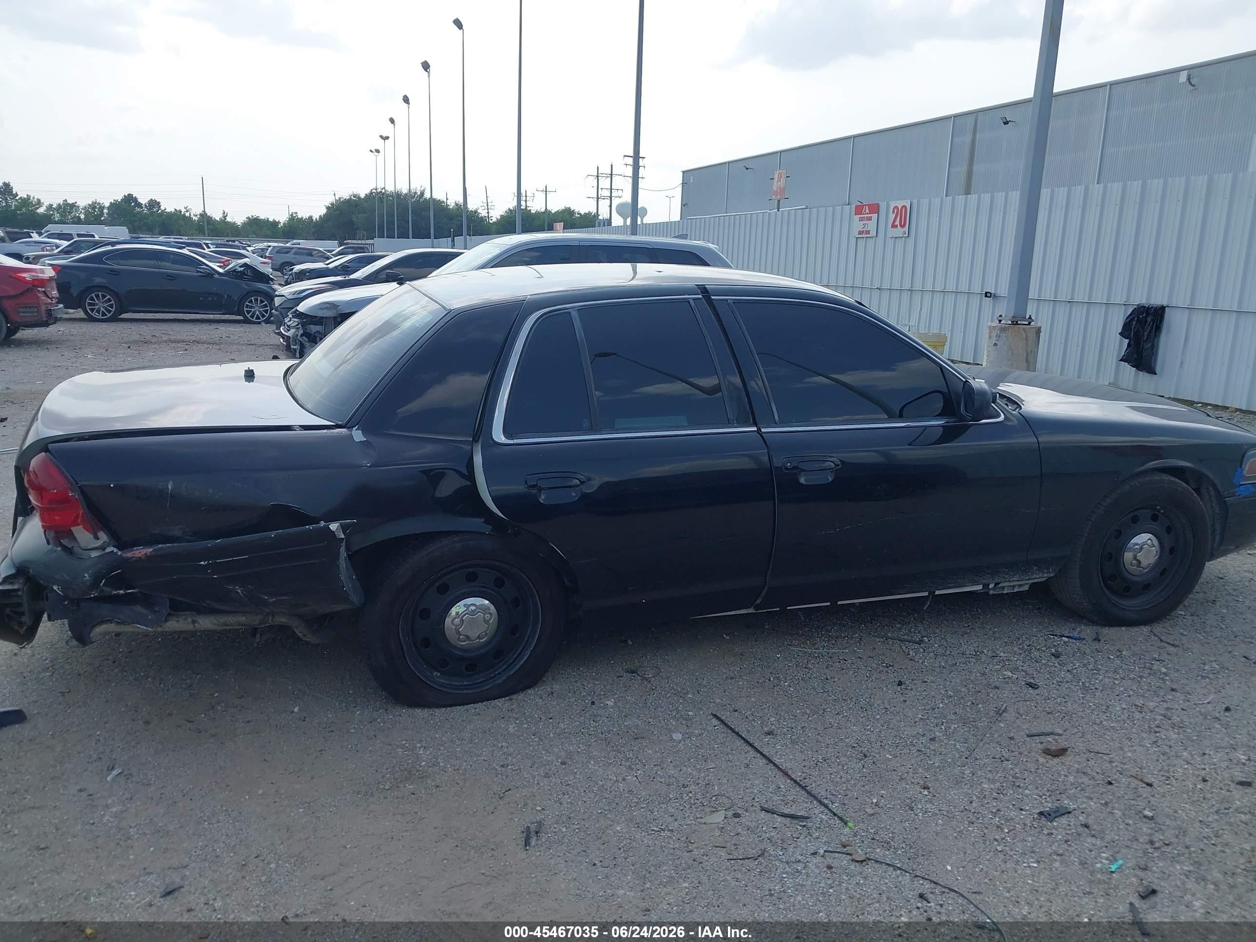 2007 Ford Crown Victoria Police/police Interceptor Black vin: 2FAFP71W57X163438