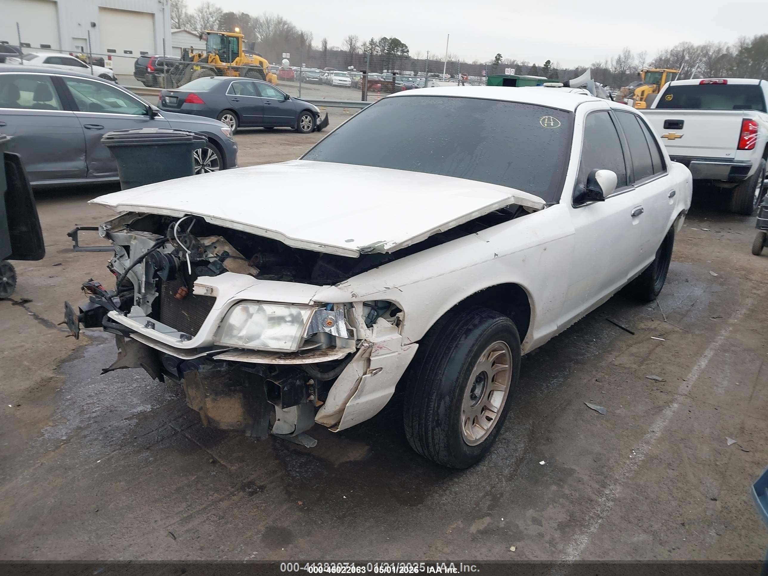 2001 Ford Crown Victoria Police Interceptor Белый vin: 2FAFP71W61X168414