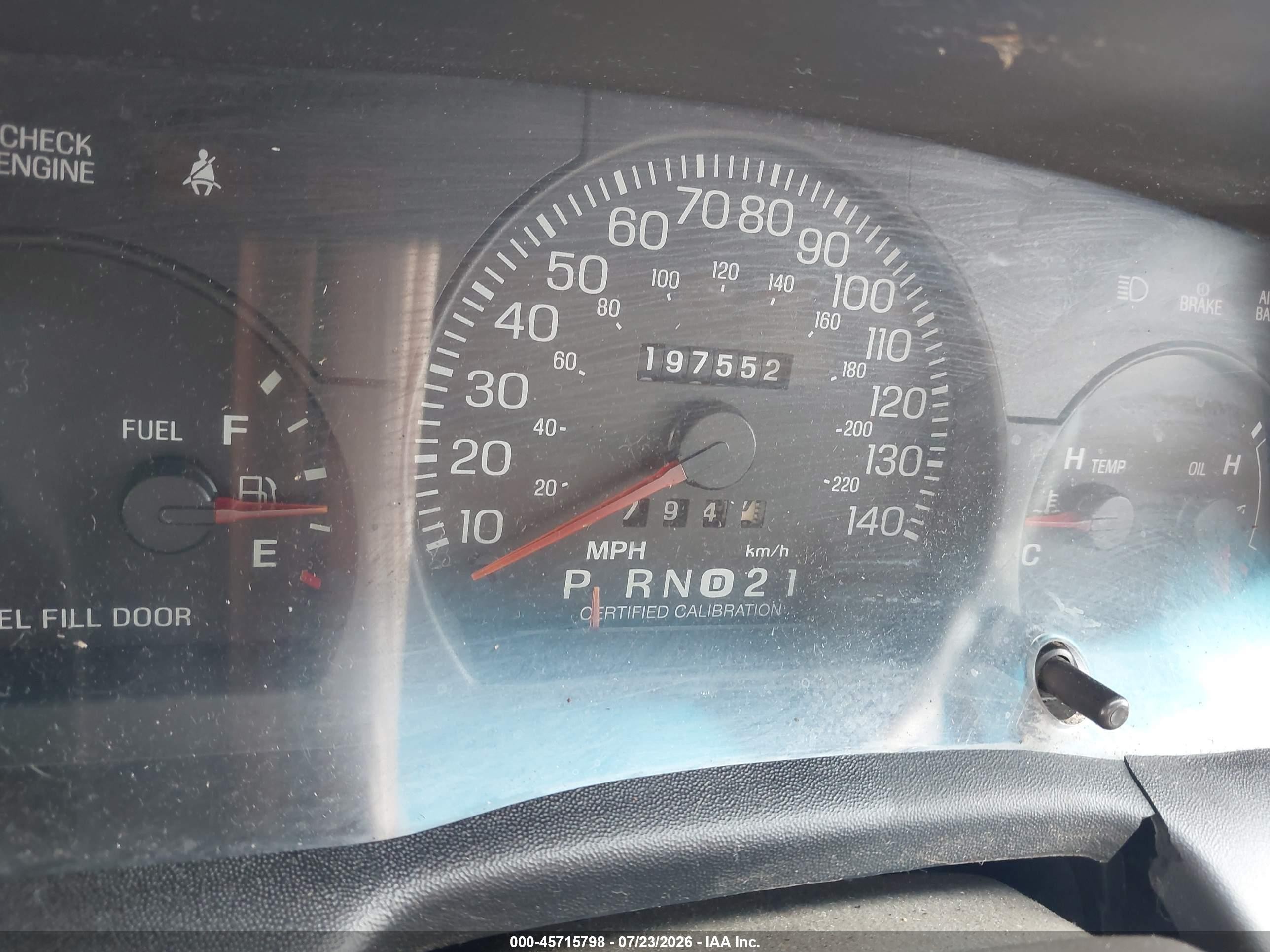 2003 Ford Crown Victoria Police Золотой vin: 2FAFP71W73X205327
