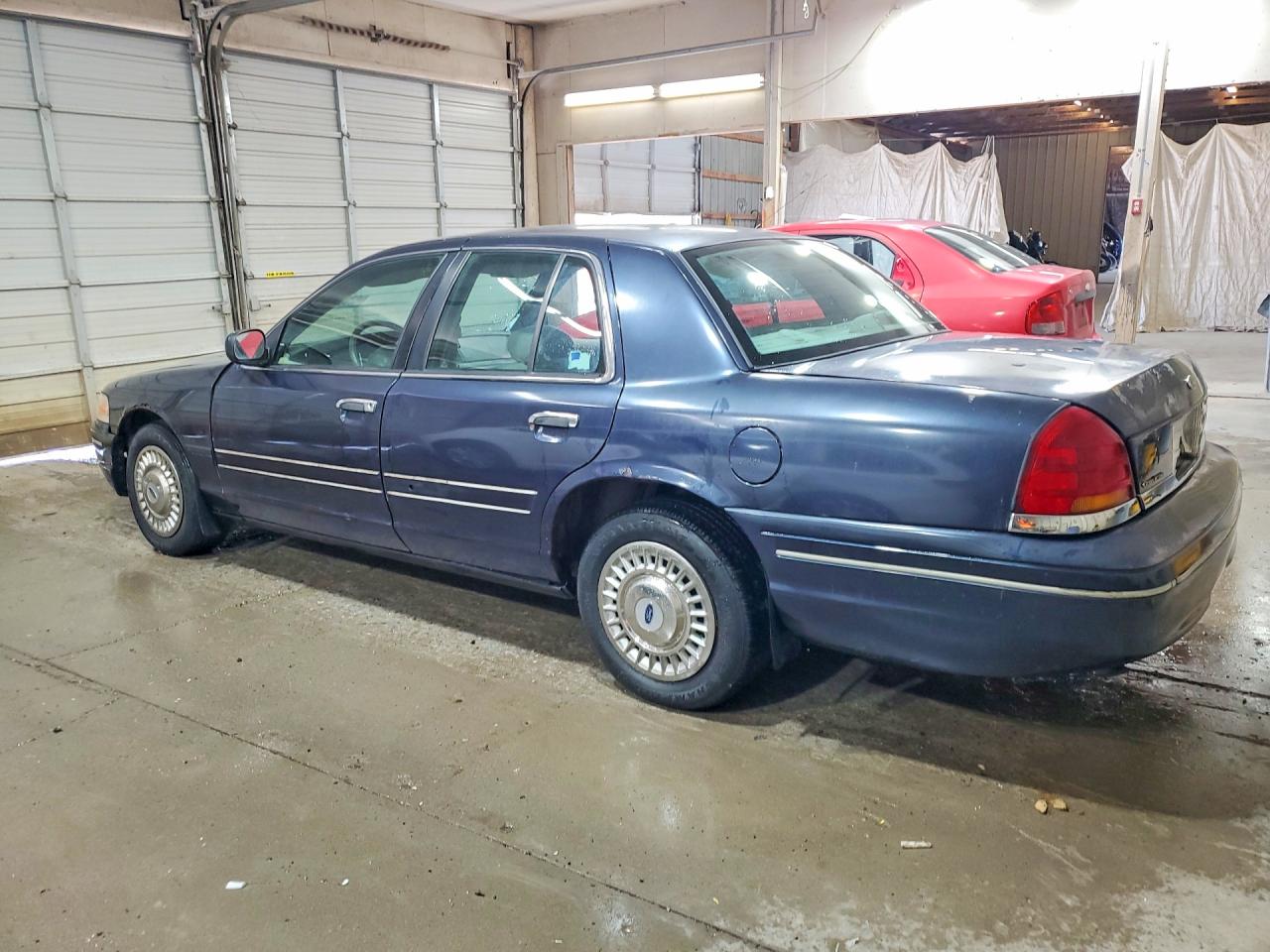 2001 Ford Crown Victoria Police Interceptor Blue vin: 2FAFP71W81X202109