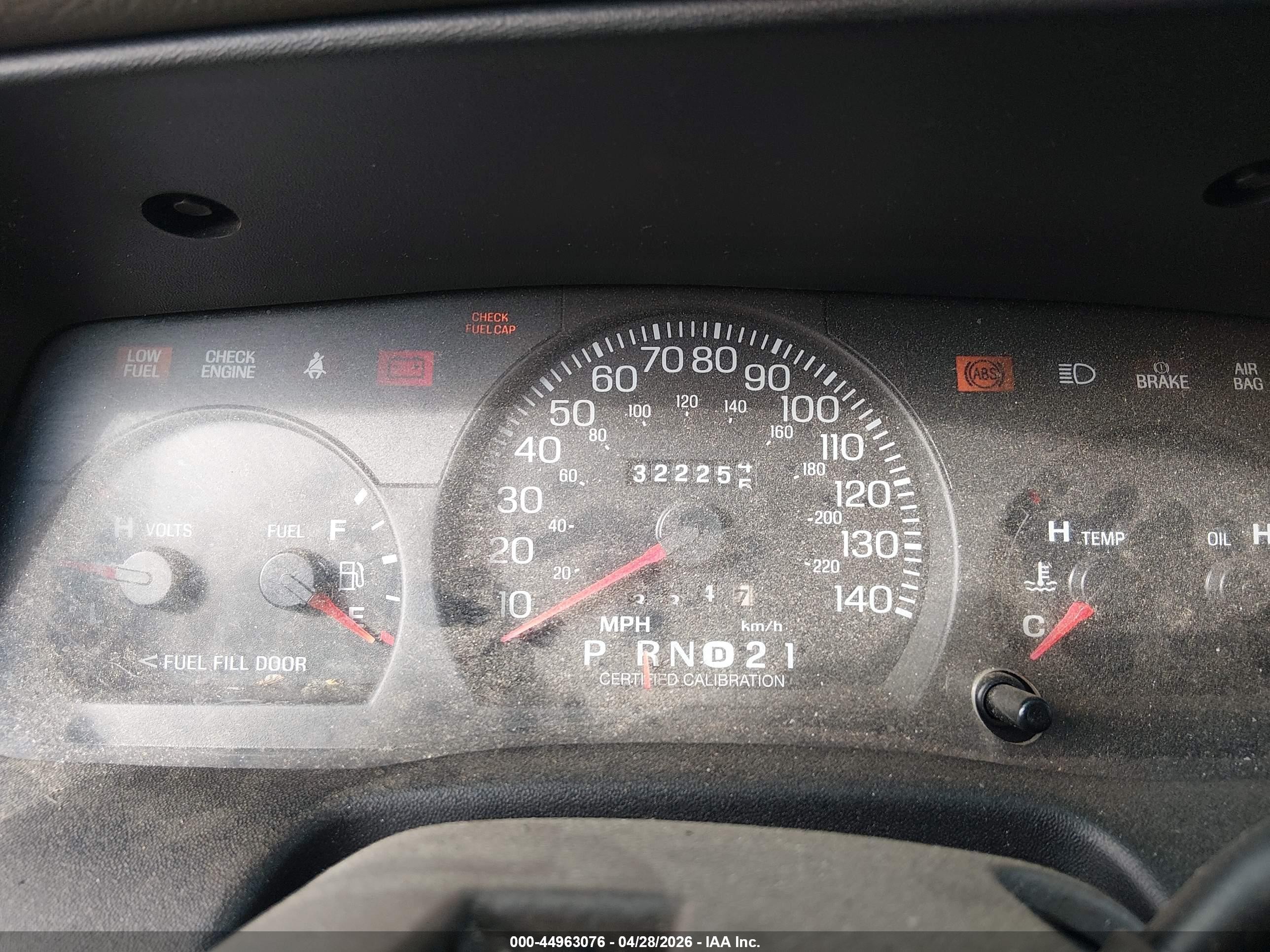 2003 Ford Crown Victoria Police Green vin: 2FAFP71W83X131755