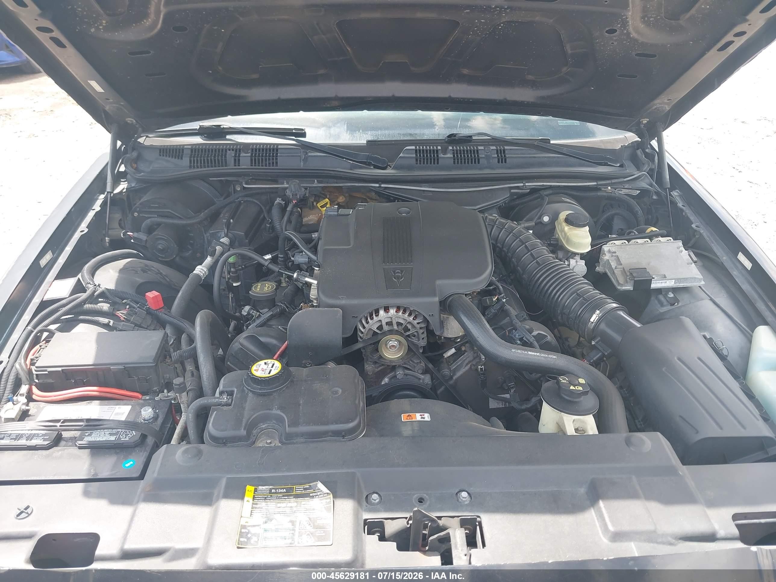 2005 Ford Crown Victoria Police Black vin: 2FAFP71W85X112366