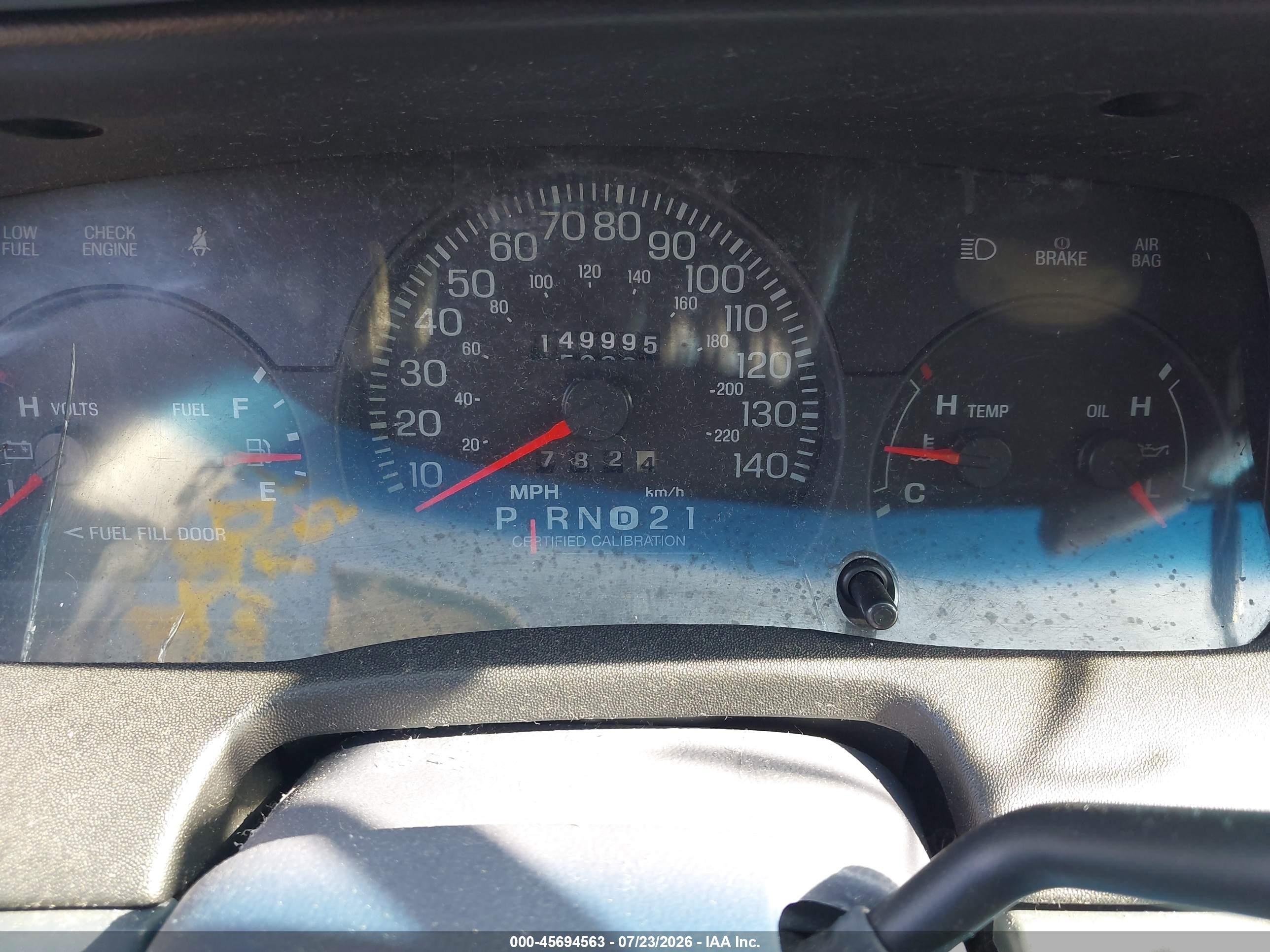 2001 Ford Crown Victoria Police Interceptor Silver vin: 2FAFP71W91X126769