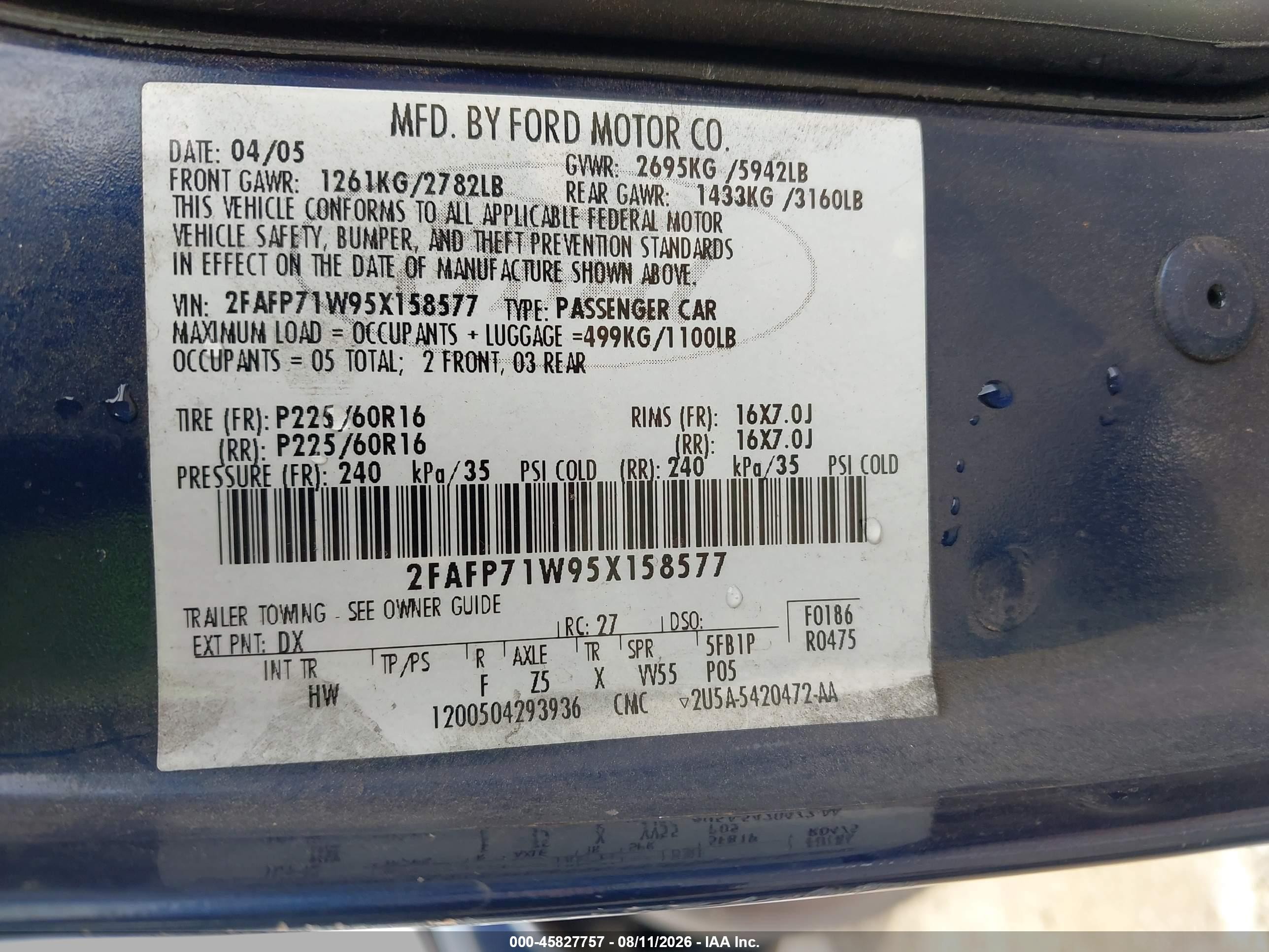 2005 Ford Crown Victoria Police Blue vin: 2FAFP71W95X158577