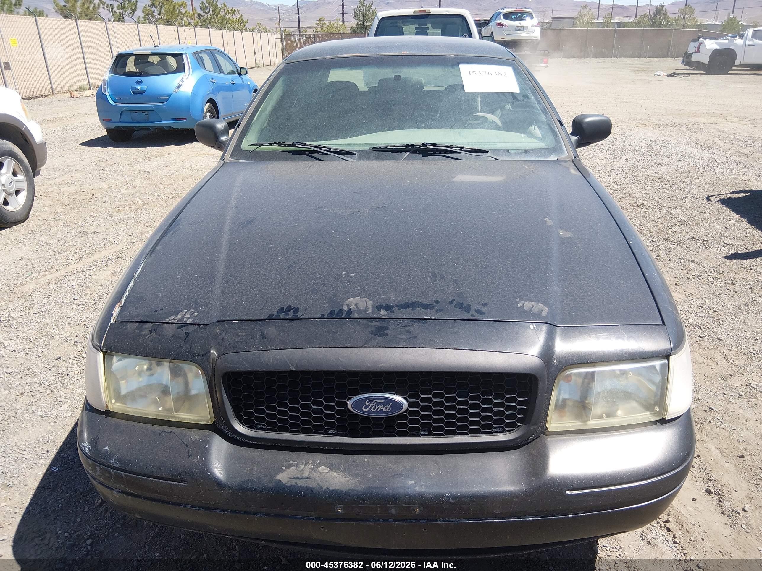 2004 Ford Crown Victoria Police Black vin: 2FAFP71WX4X158750