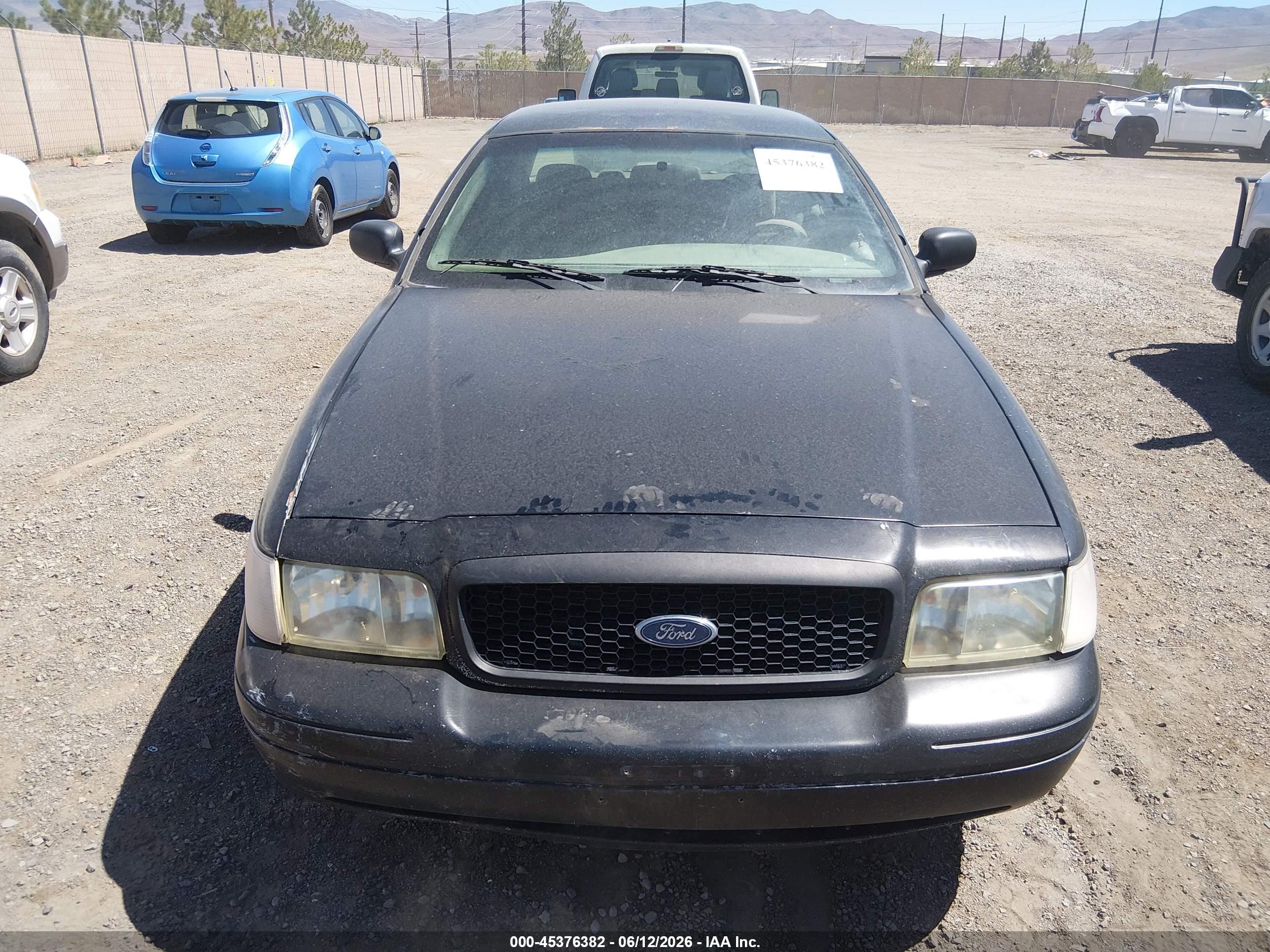 2004 Ford Crown Victoria Police Black vin: 2FAFP71WX4X158750