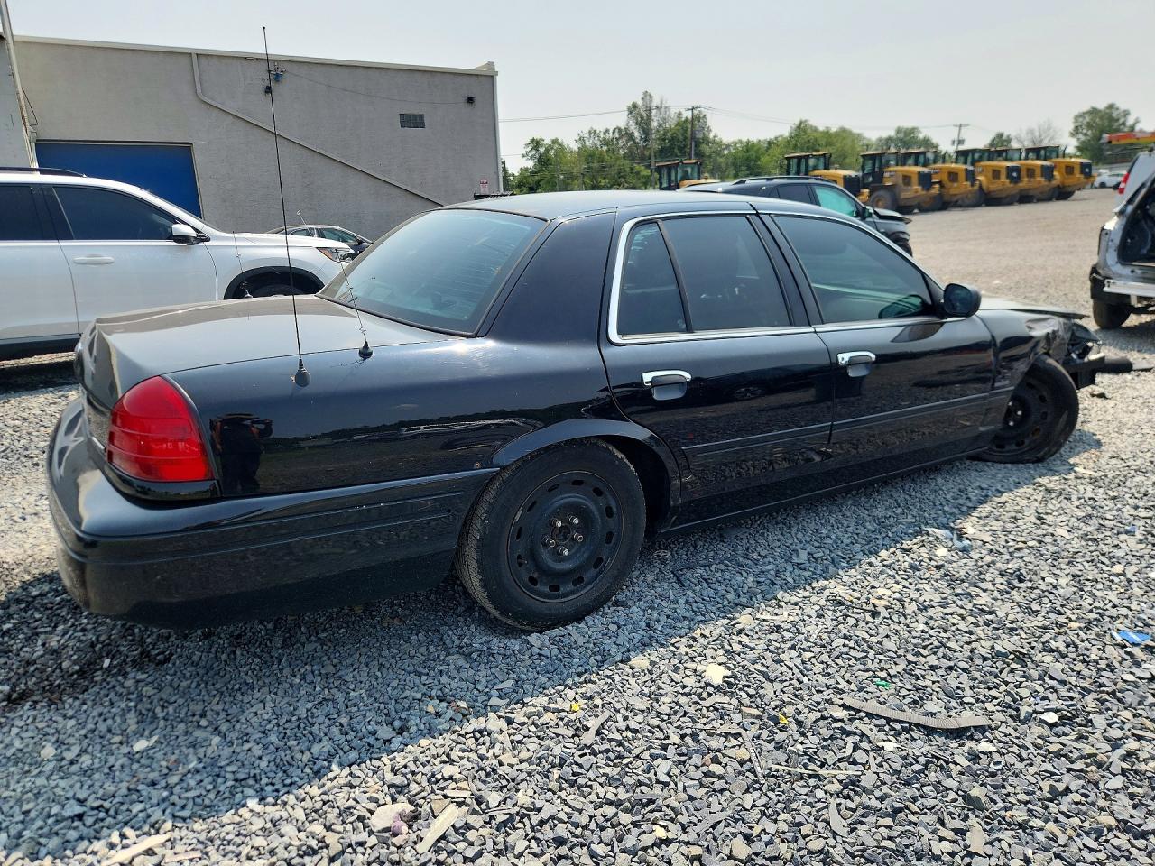 2005 Ford Crown Victoria Police Interceptor Black vin: 2FAFP71WX5X177509