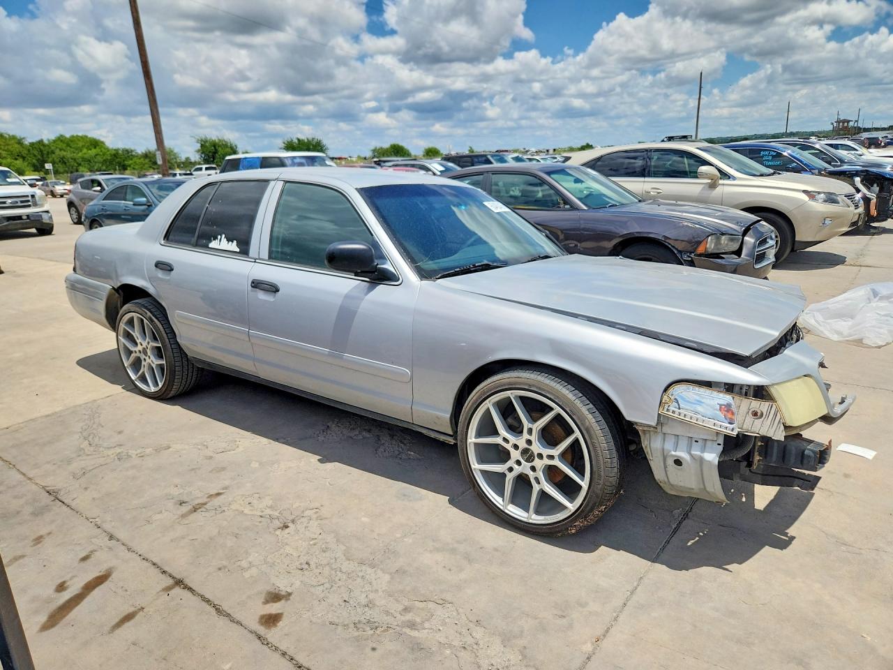 2007 Ford Crown Victoria Police Interceptor Silver vin: 2FAFP71WX7X135666