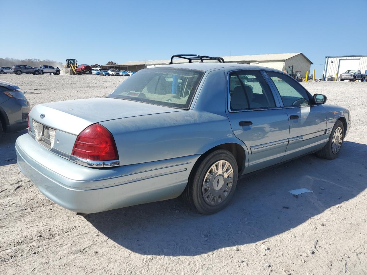 2004 Ford Crown Victoria Blue vin: 2FAFP73W14X114178