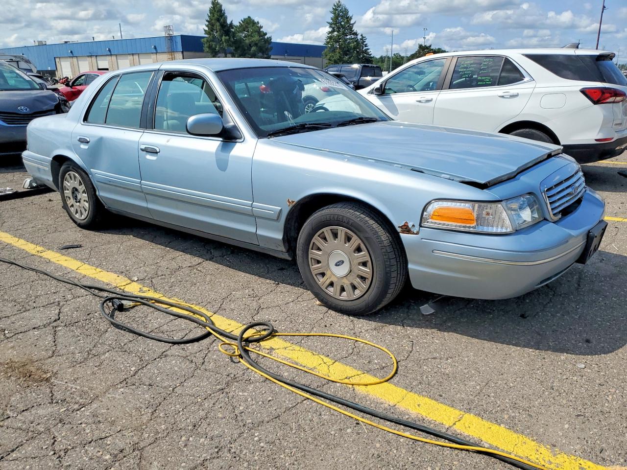 2003 Ford Crown Victoria Синий vin: 2FAFP73W23X141856