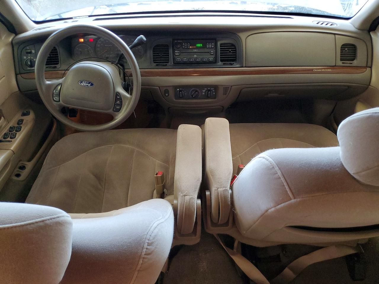 2001 Ford Crown Victoria Gray vin: 2FAFP73W41X195804