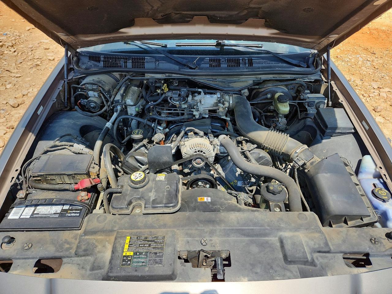 2003 Ford Crown Victoria Золотой vin: 2FAFP73W43X197121