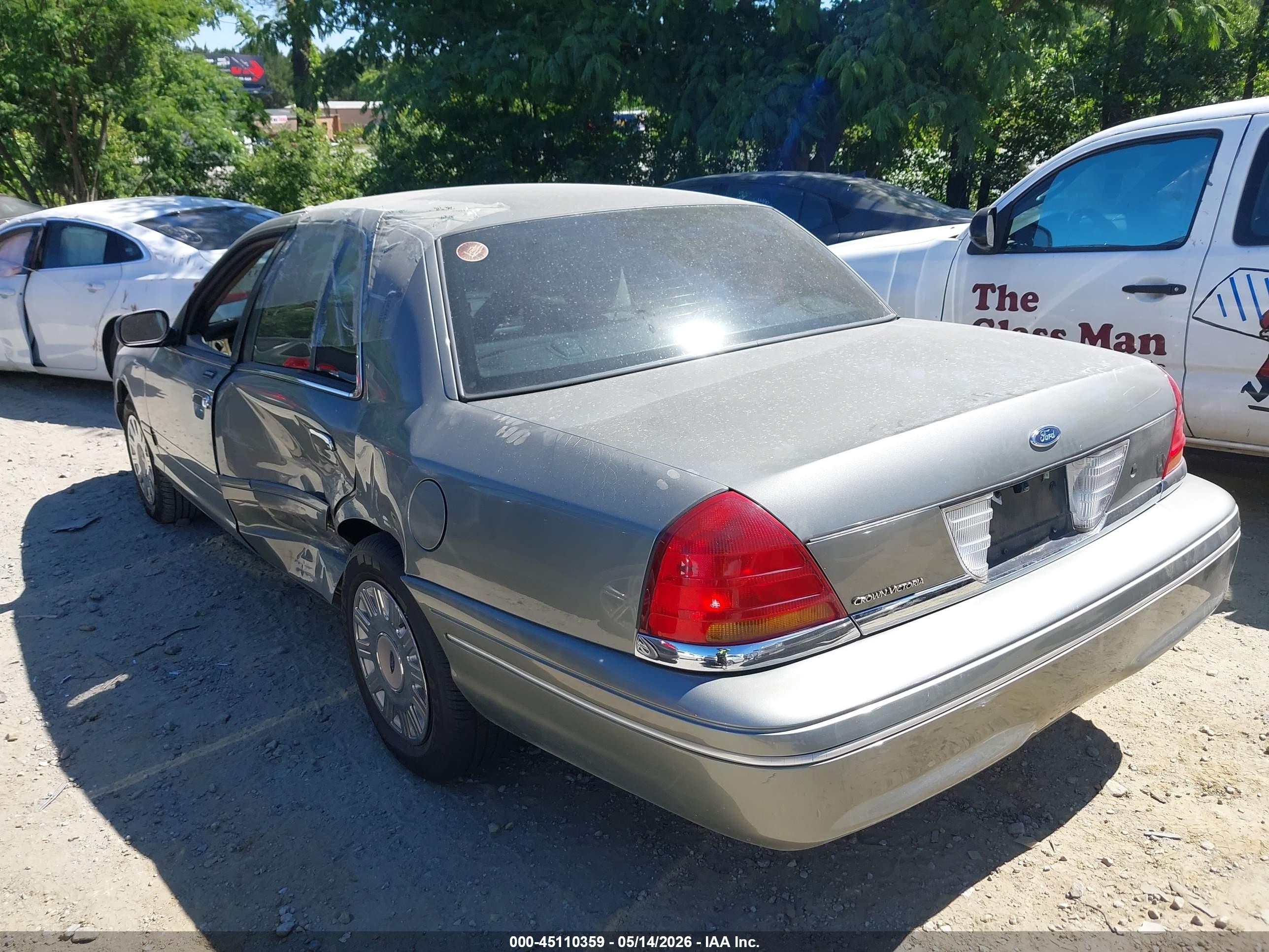 2003 Ford Crown Victoria Standard Серый vin: 2FAFP73W53X149160