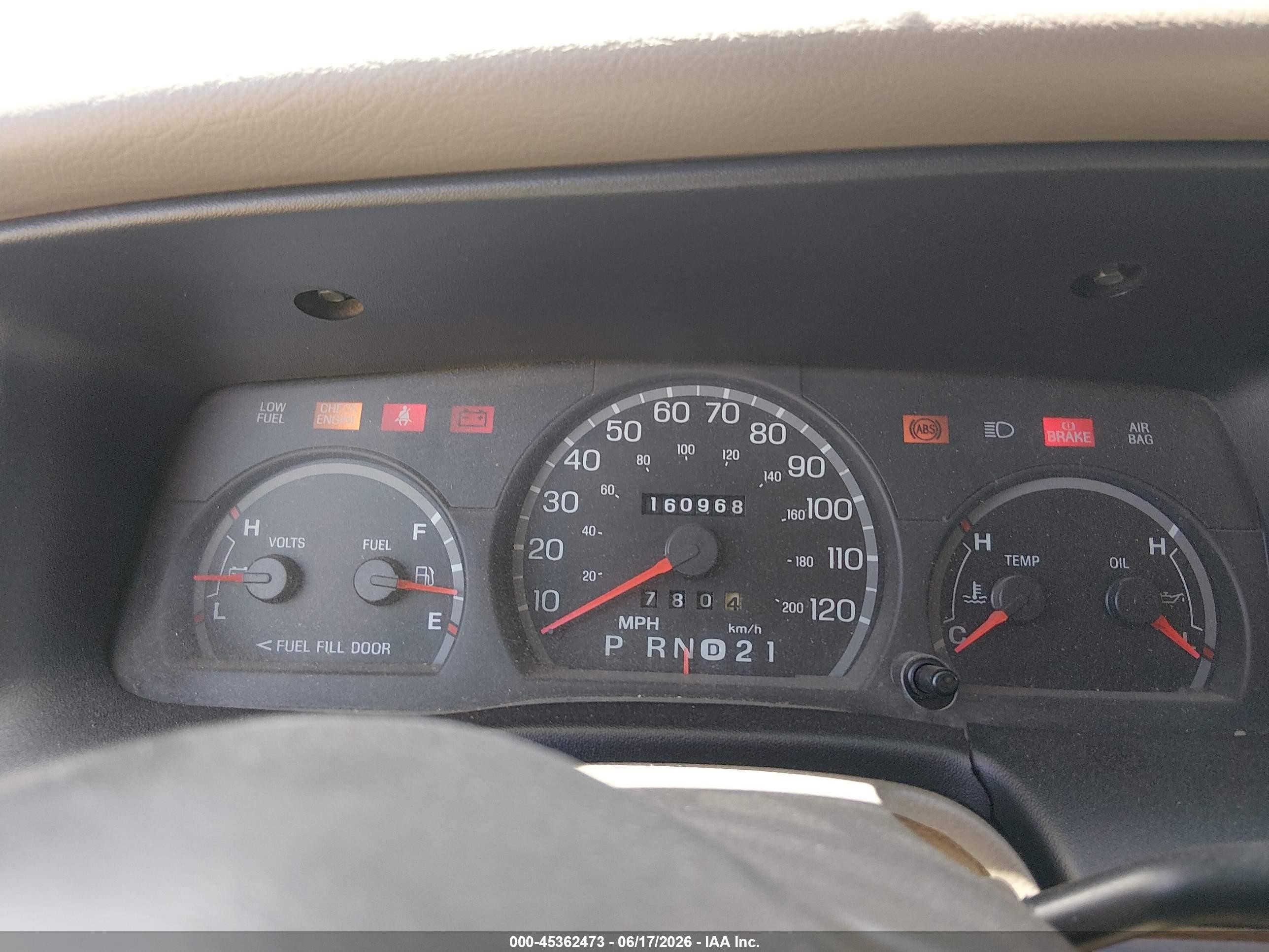 2003 Ford Crown Victoria Standard Желто-коричневый vin: 2FAFP73W63X108861