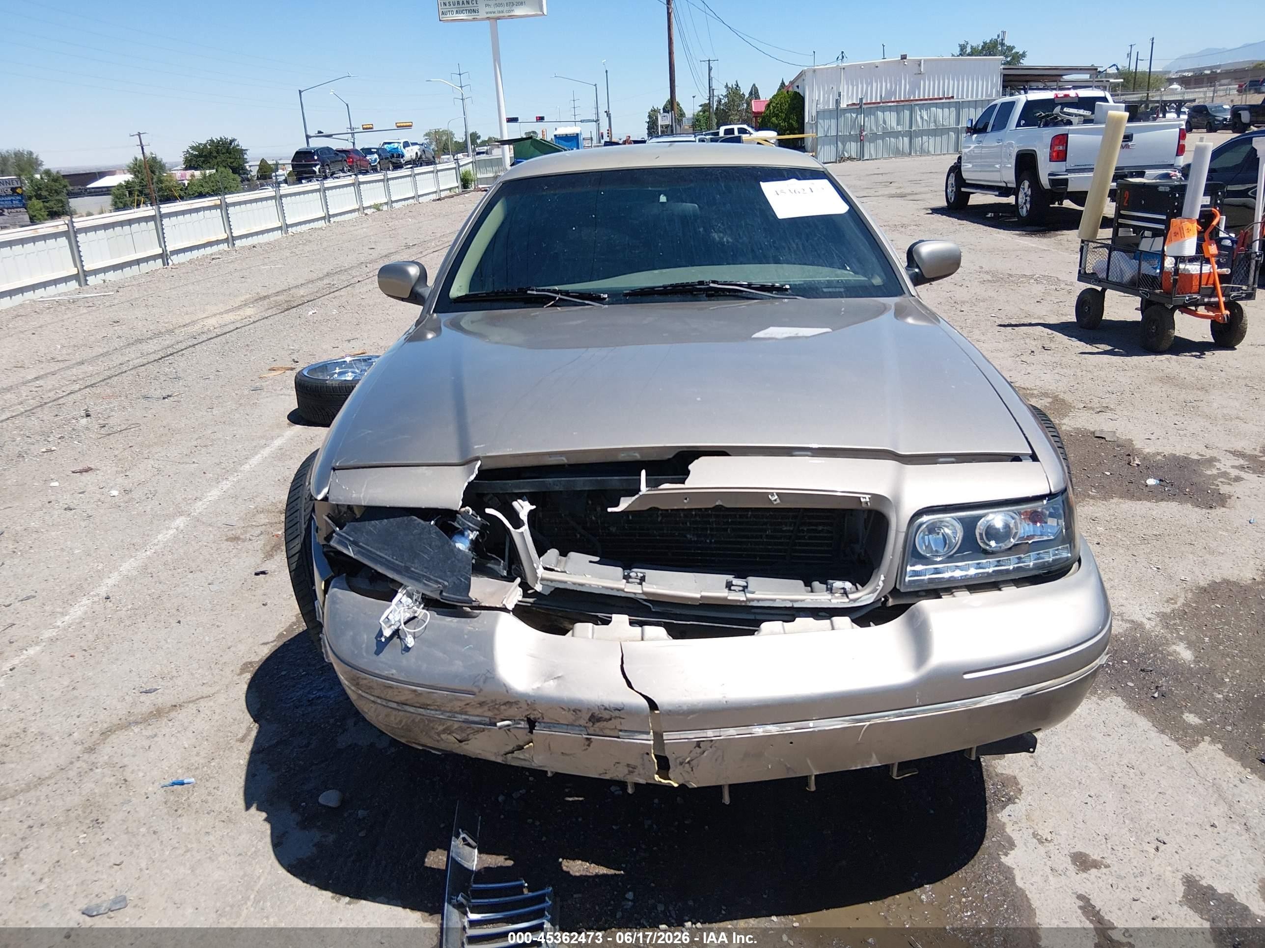 2003 Ford Crown Victoria Standard Желто-коричневый vin: 2FAFP73W63X108861