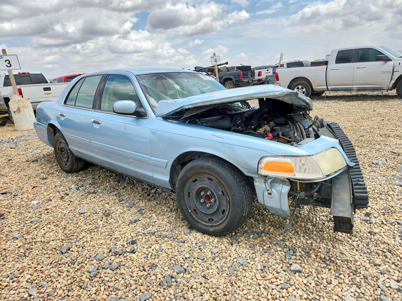 2003 Ford Crown Victoria Blue vin: 2FAFP73W83X123376