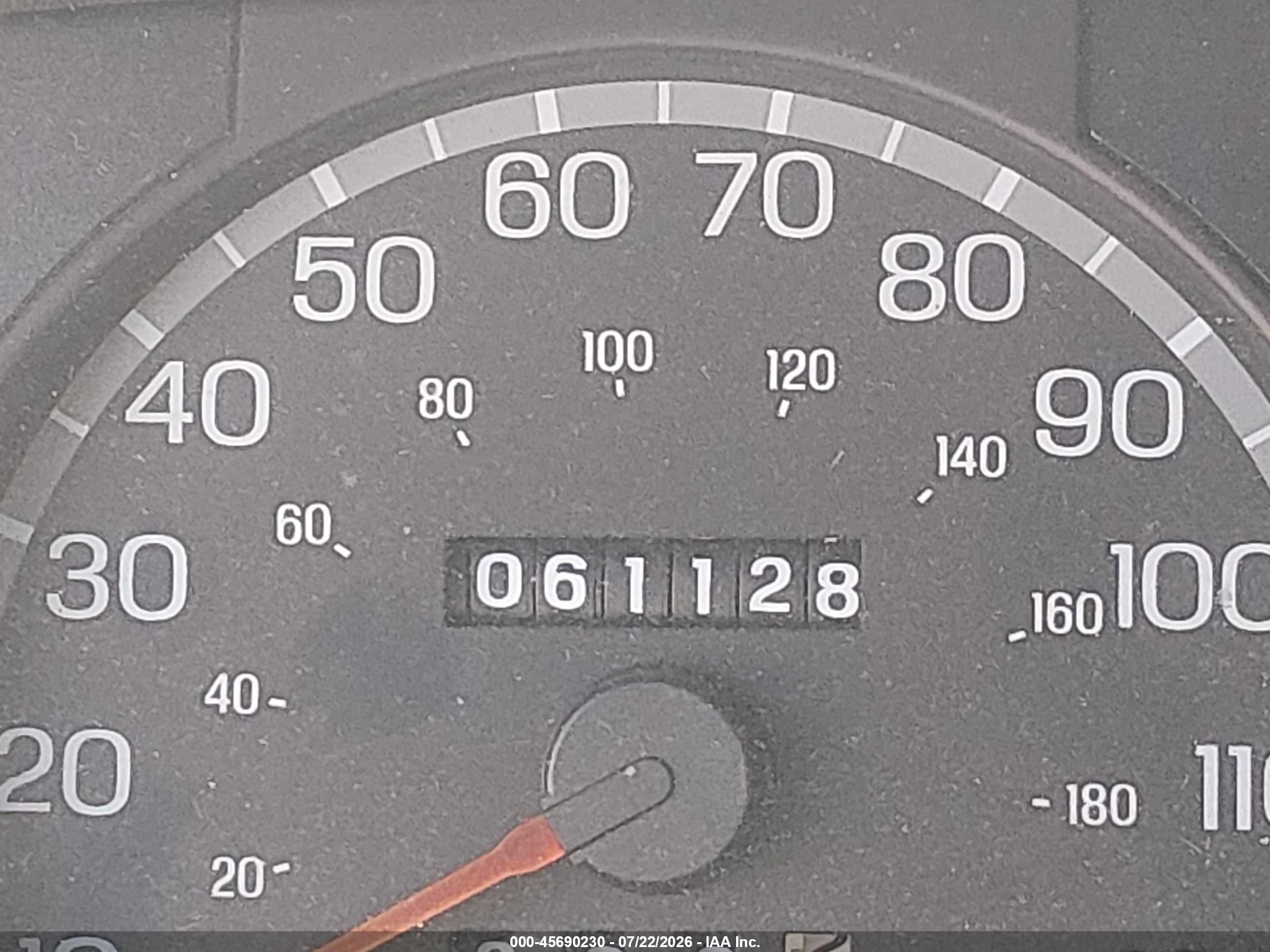 1998 Ford Crown Victoria   White vin: 2FAFP73WXWX190873