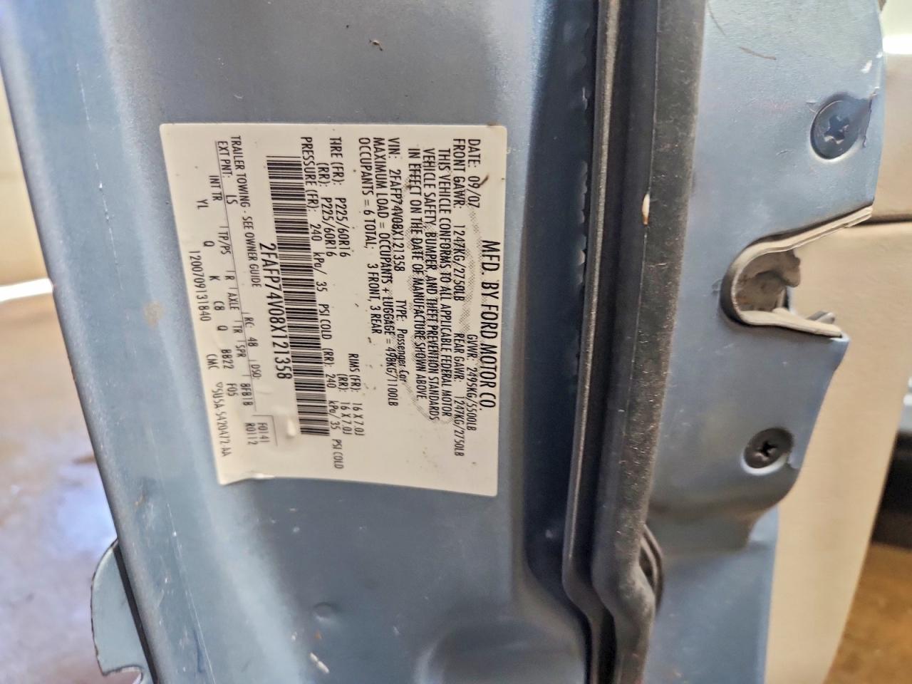2008 Ford Crown Victoria Lx Blue vin: 2FAFP74V08X121358