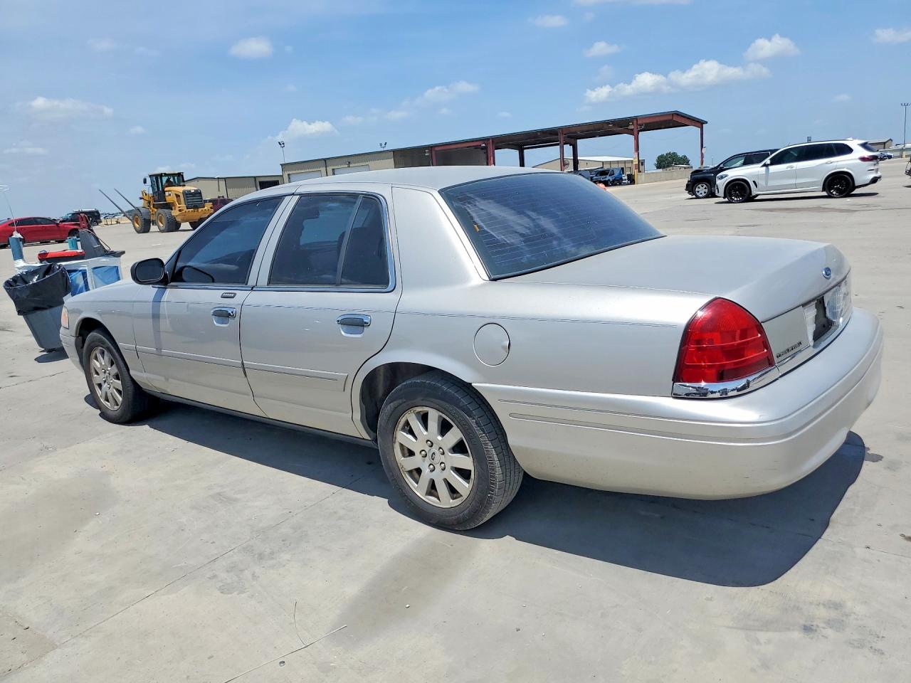 2008 Ford Crown Victoria Lx Silver vin: 2FAFP74V18X112538