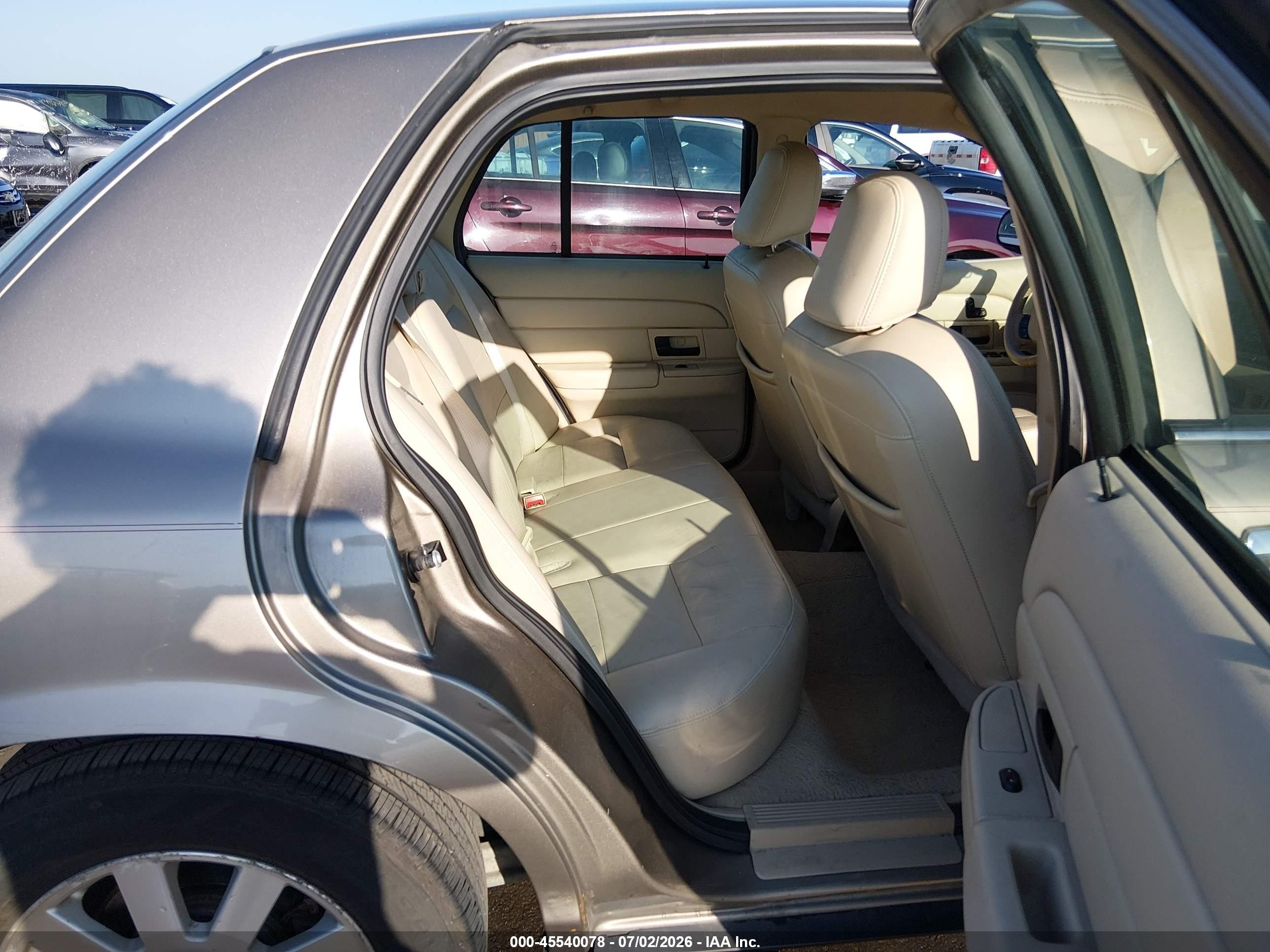 2006 Ford Crown Victoria Lx/lx Sport Желто-коричневый vin: 2FAFP74V26X112836