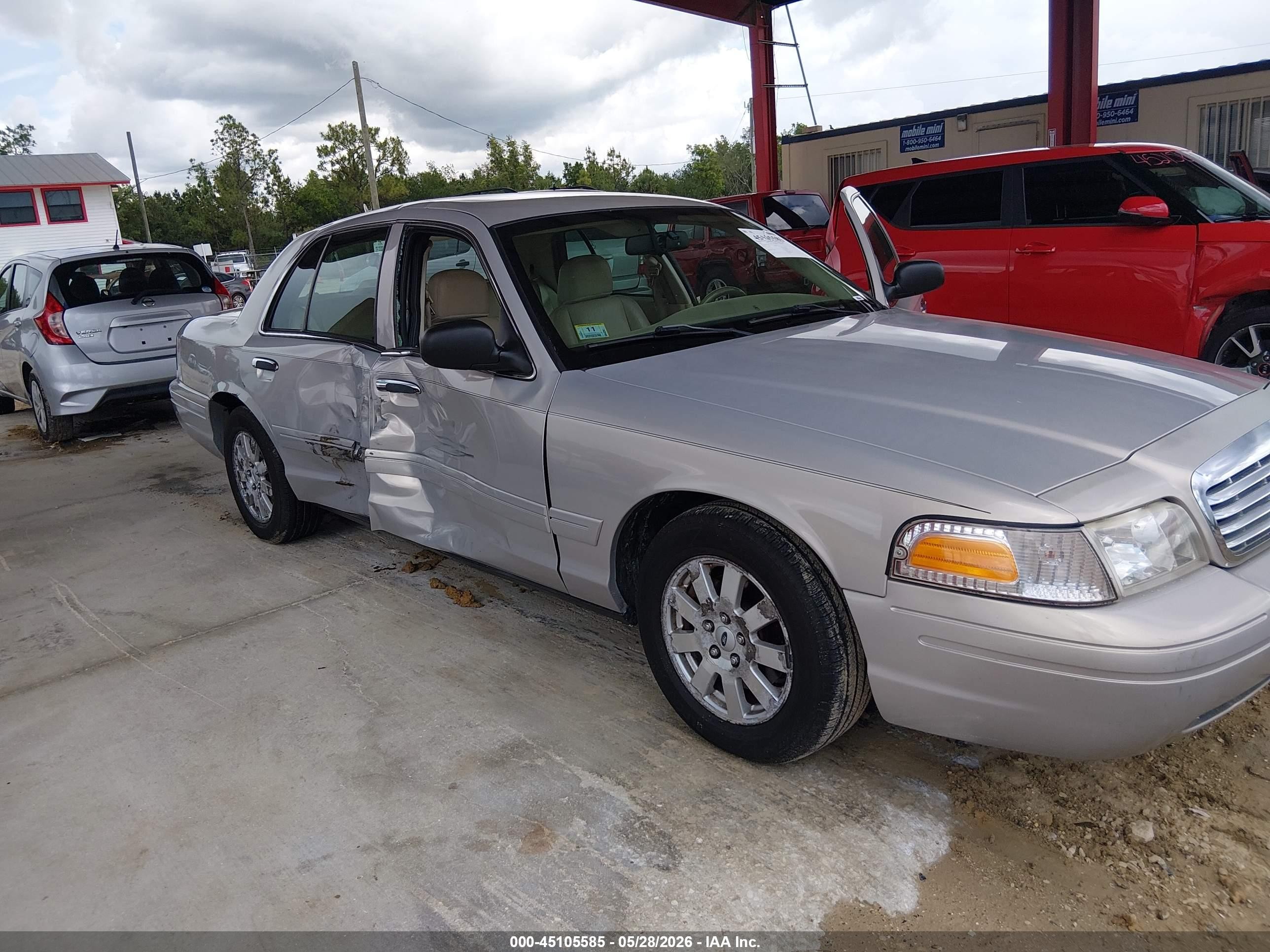 2008 Ford Crown Victoria Lx Champagne vin: 2FAFP74V38X135612