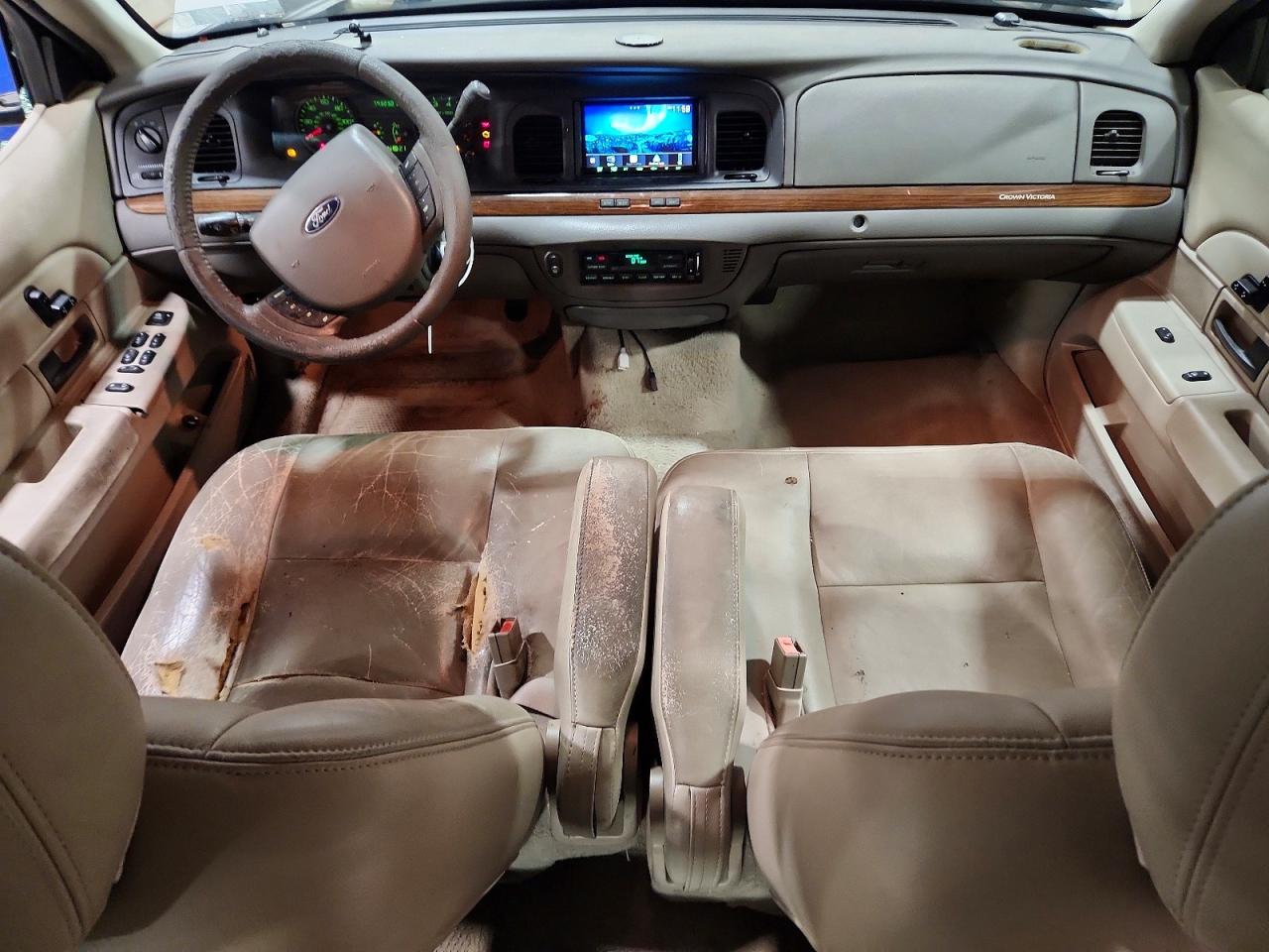 2008 Ford Crown Victoria Lx Silver vin: 2FAFP74V48X102084