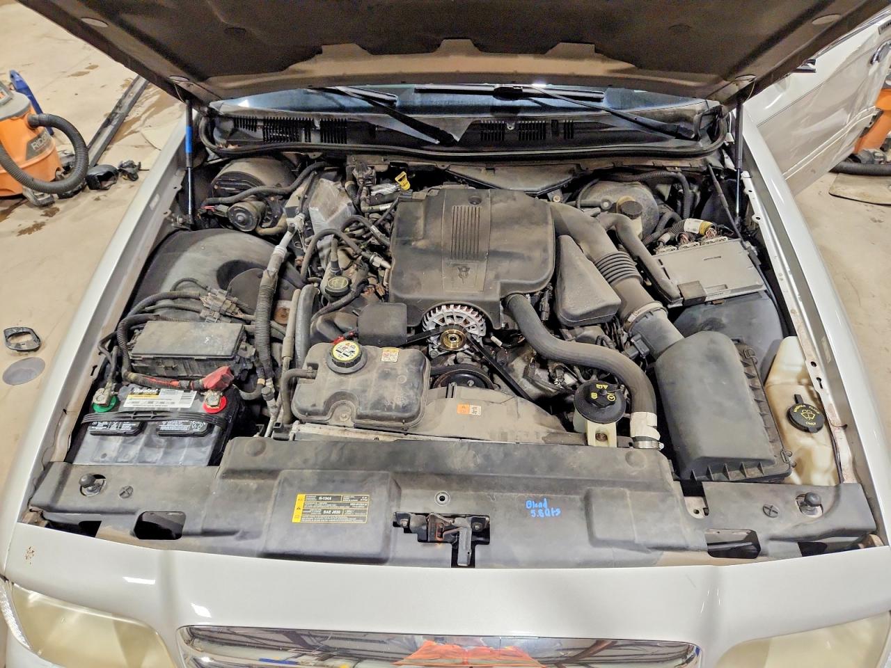 2008 Ford Crown Victoria Lx Silver vin: 2FAFP74V48X102084