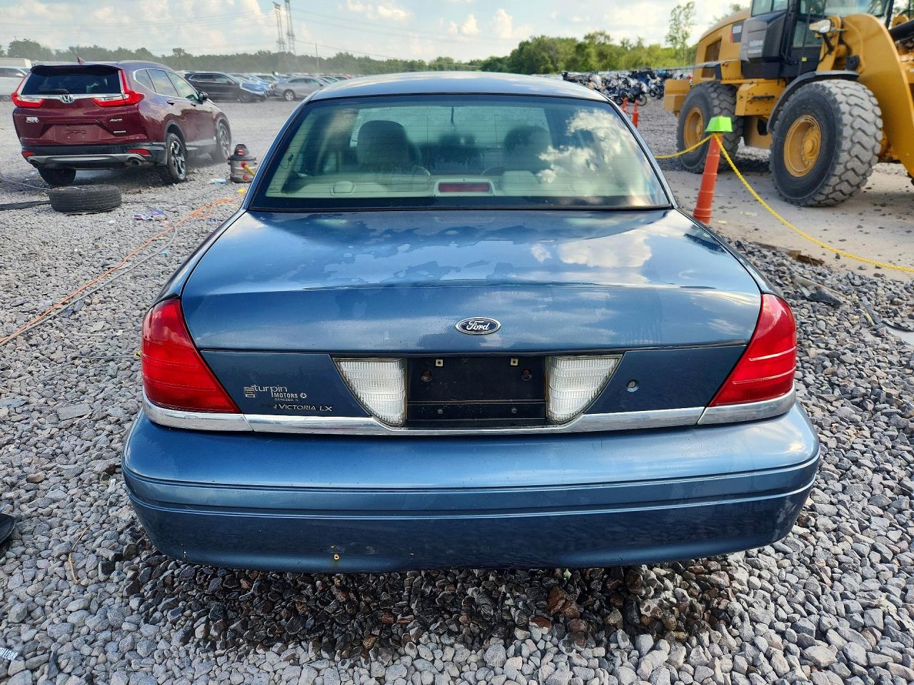 2008 Ford Crown Victoria Lx Blue vin: 2FAFP74V68X129125