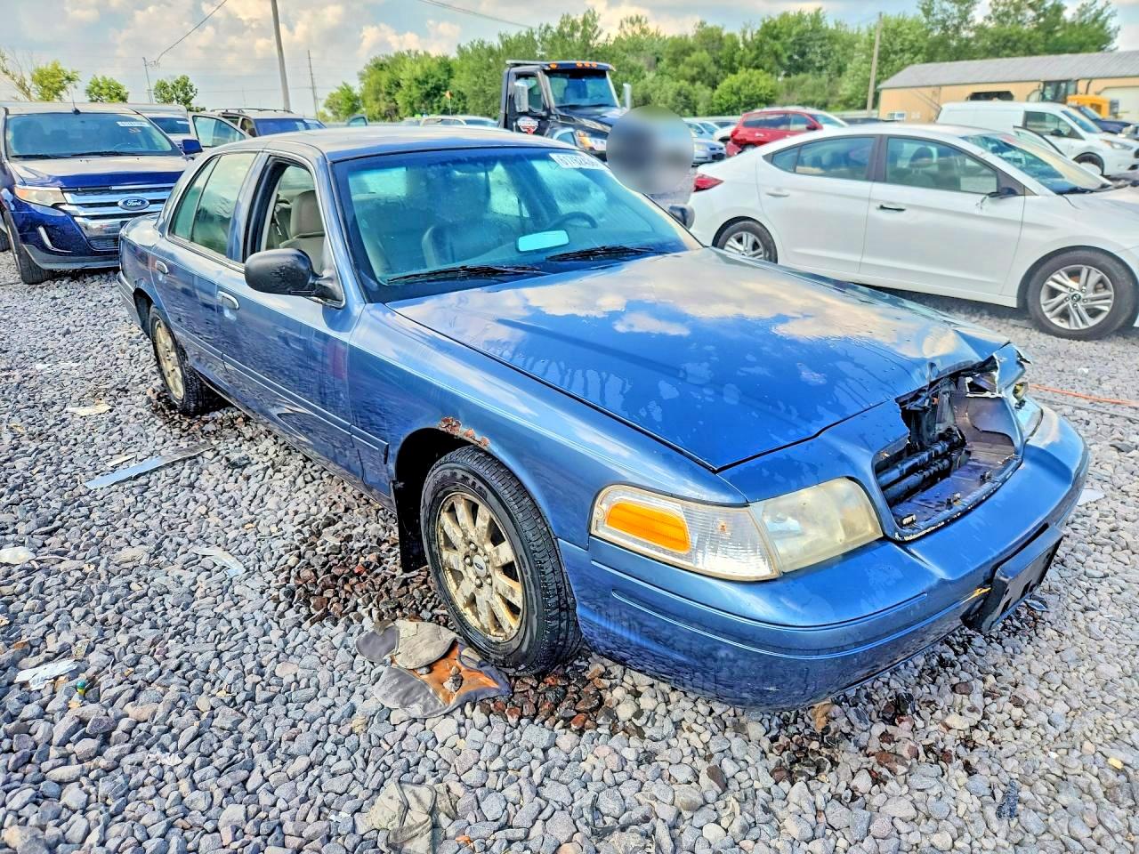 2008 Ford Crown Victoria Lx Blue vin: 2FAFP74V68X129125