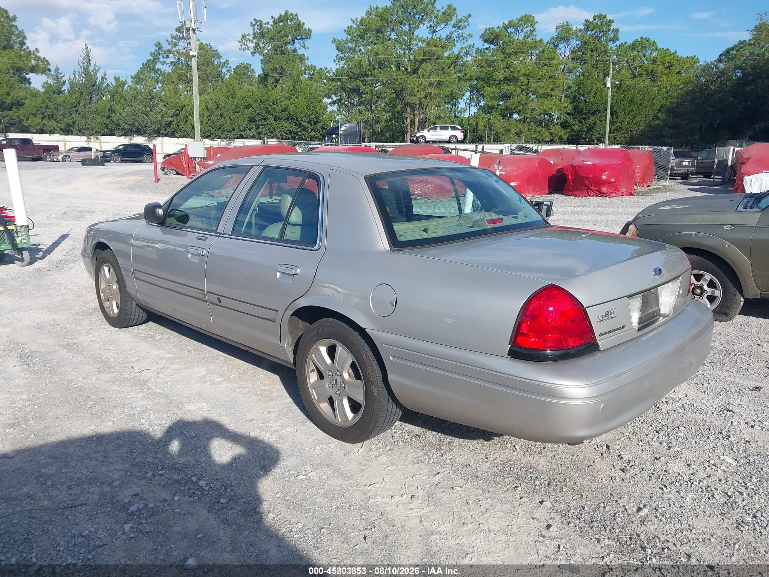 2008 Ford Crown Victoria Lx Silver vin: 2FAFP74V98X128549