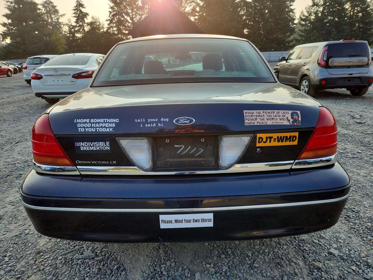 2003 Ford Crown Victoria Lx Black vin: 2FAFP74W03X127856
