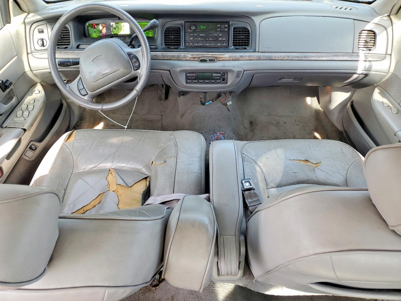 1998 Ford Crown Victoria Lx Green vin: 2FAFP74W1WX172857