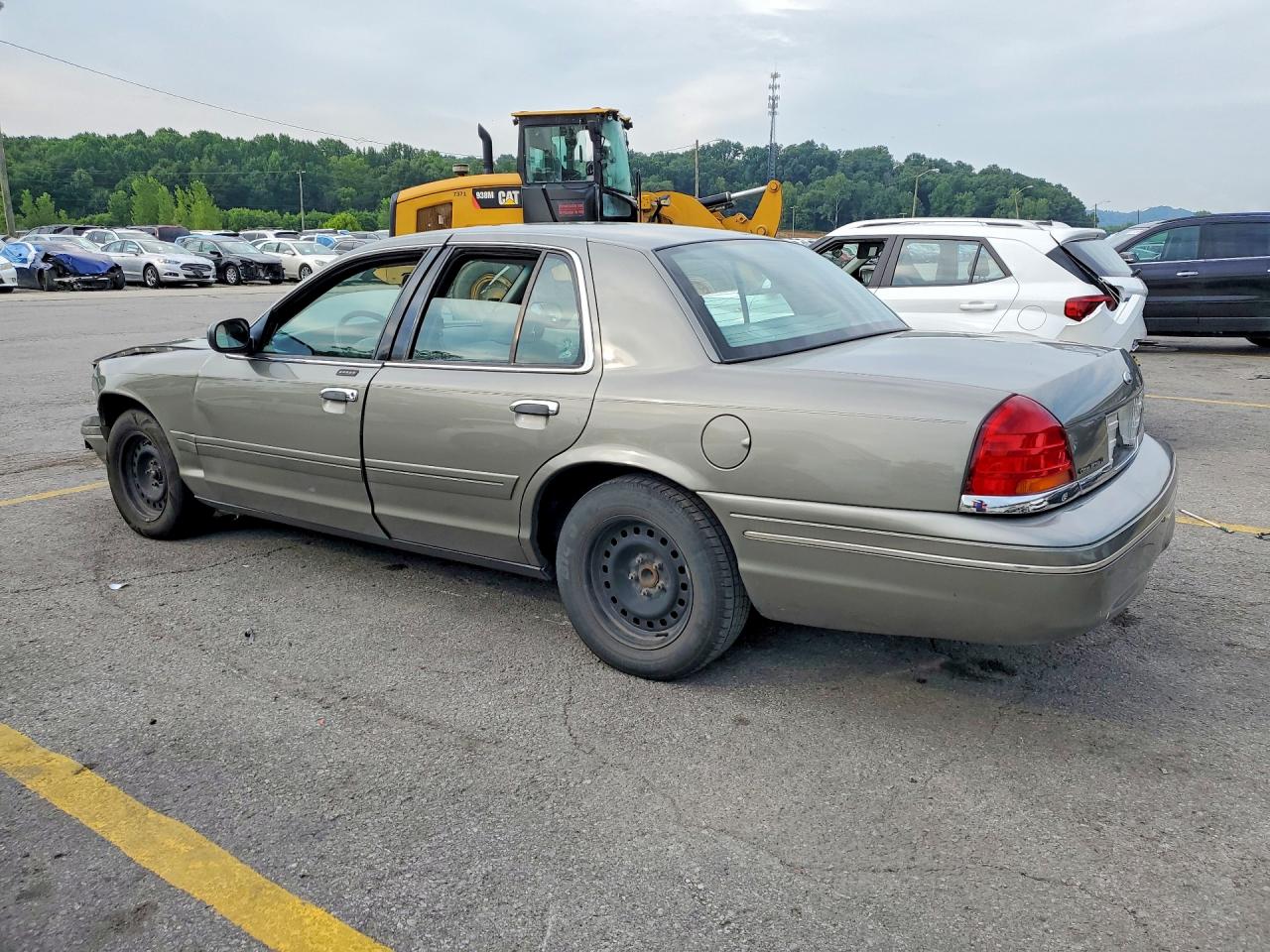 2000 Ford Crown Victoria Lx Gray vin: 2FAFP74W1YX139635
