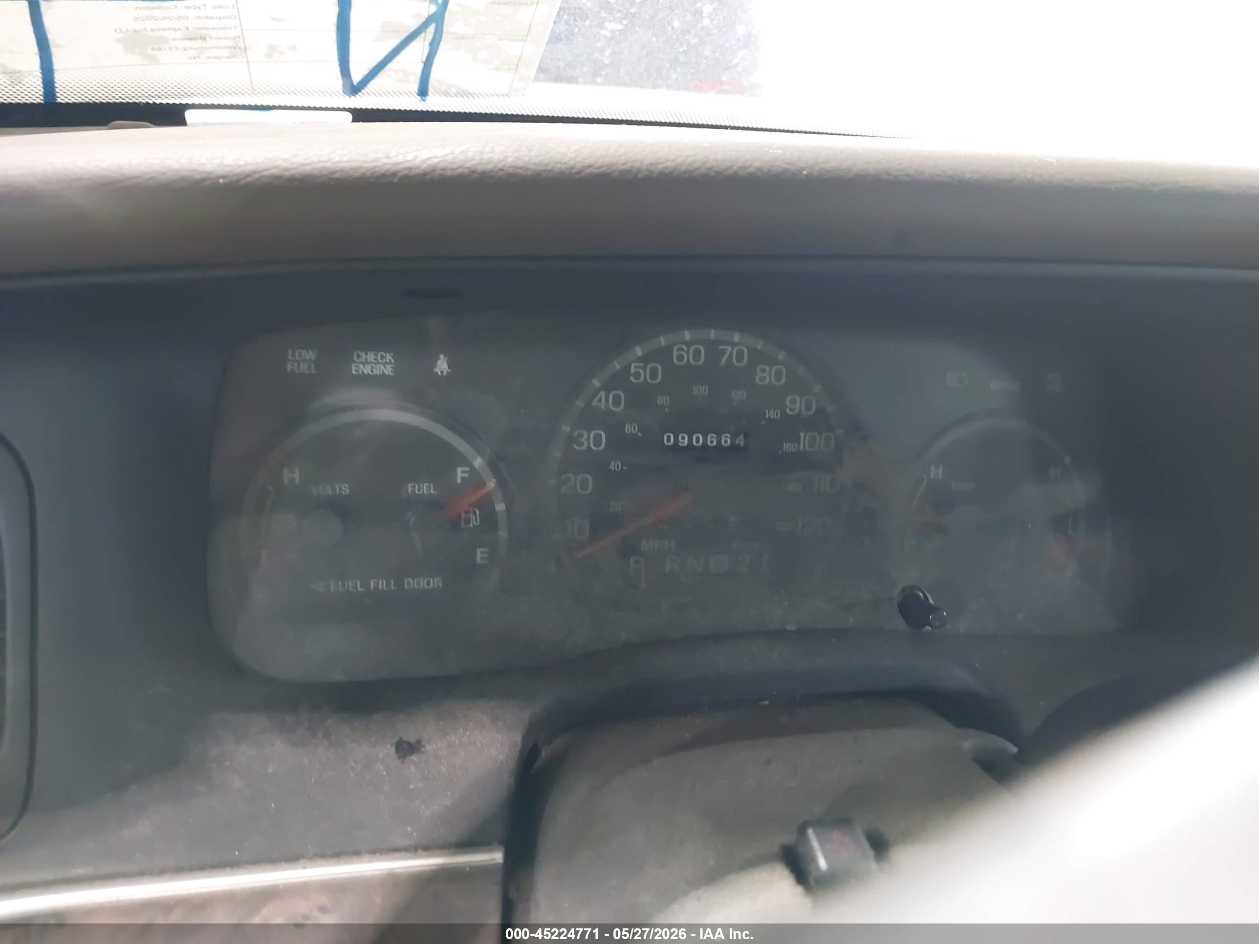 2000 Ford Crown Victoria Lx Beige vin: 2FAFP74W1YX144530