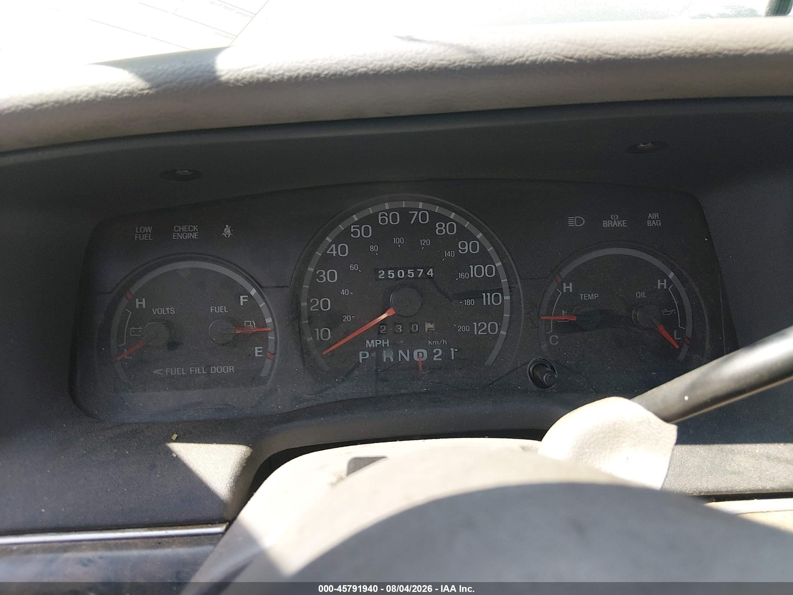 2000 Ford Crown Victoria Lx Green vin: 2FAFP74W1YX158556