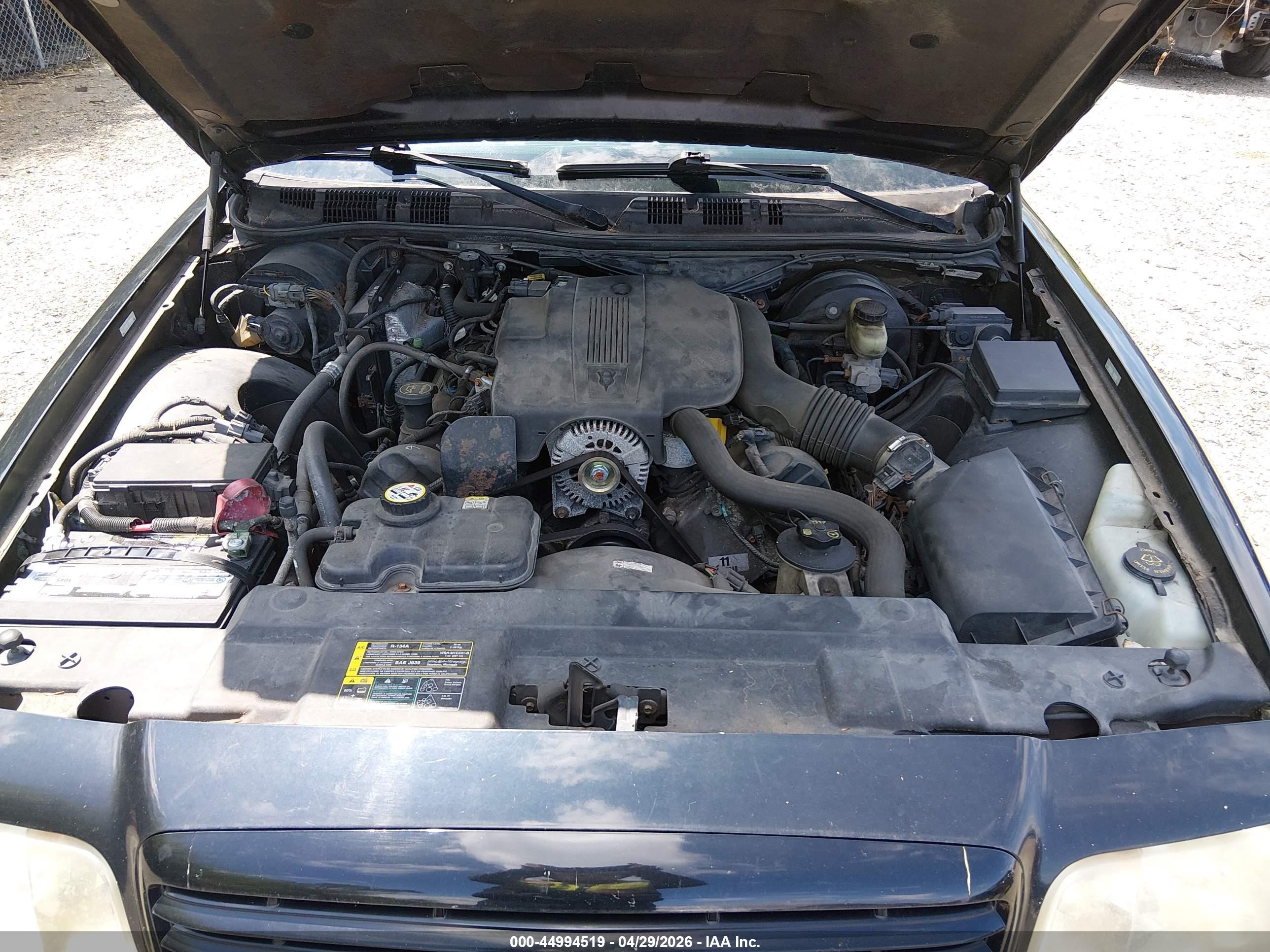 2004 Ford Crown Victoria Lx Black vin: 2FAFP74W24X152579