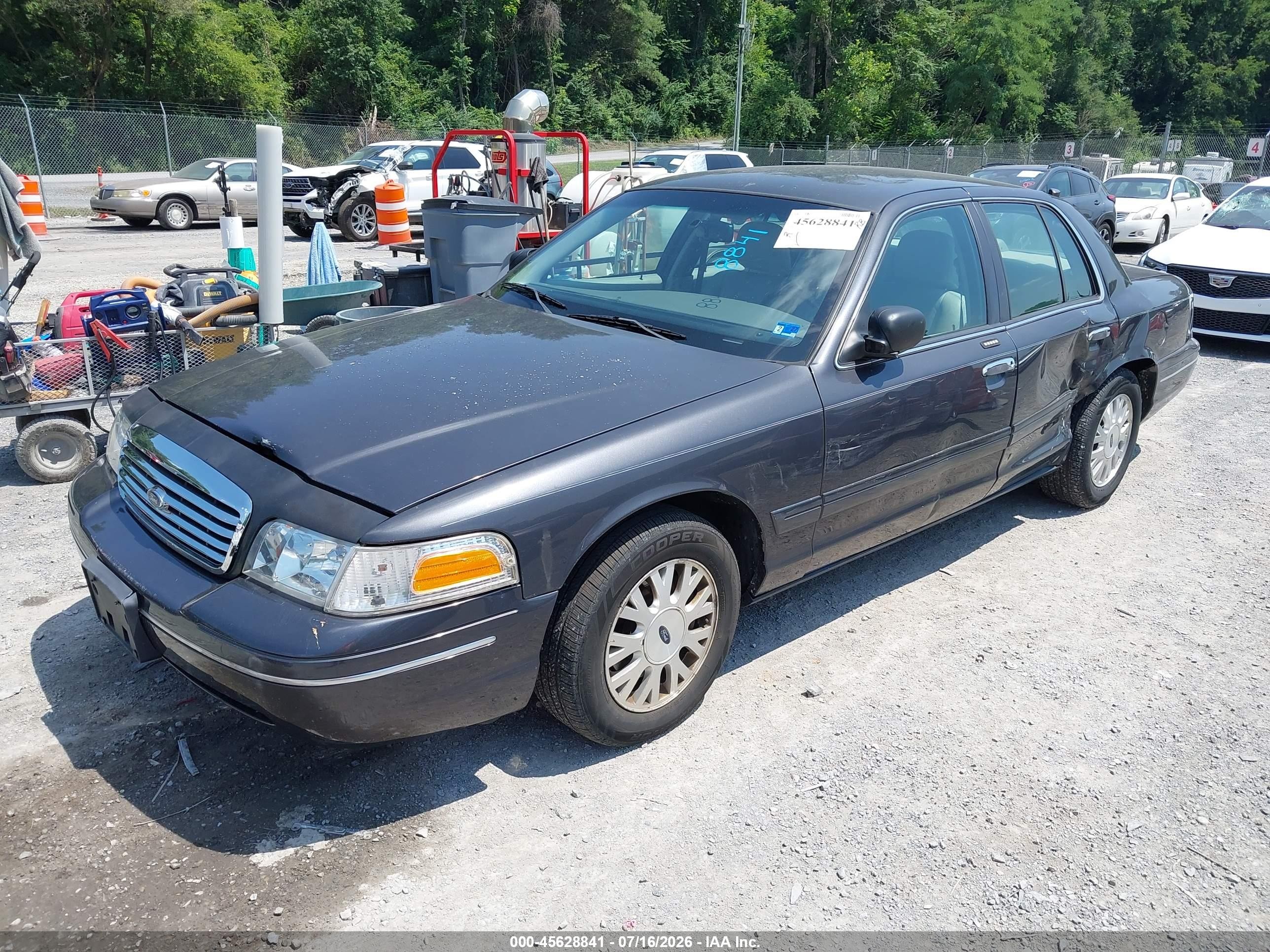 2005 Ford Crown Victoria Lx/lx Sport Серый vin: 2FAFP74W25X103366